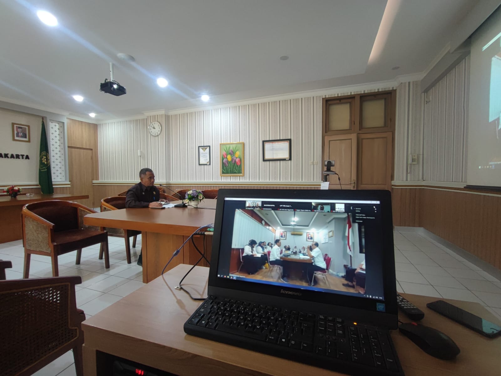 Sekretaris Pengadilan Negeri Yogyakarta Mengikuti Forum Konsultasi Publik bersama DP3AP2KB Kota Yogyakarta