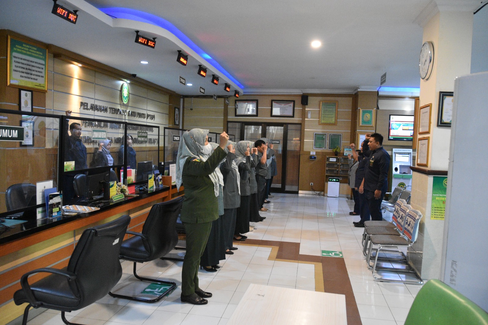 Apel Pagi Rutin Petugas PTSP 5 September 2023