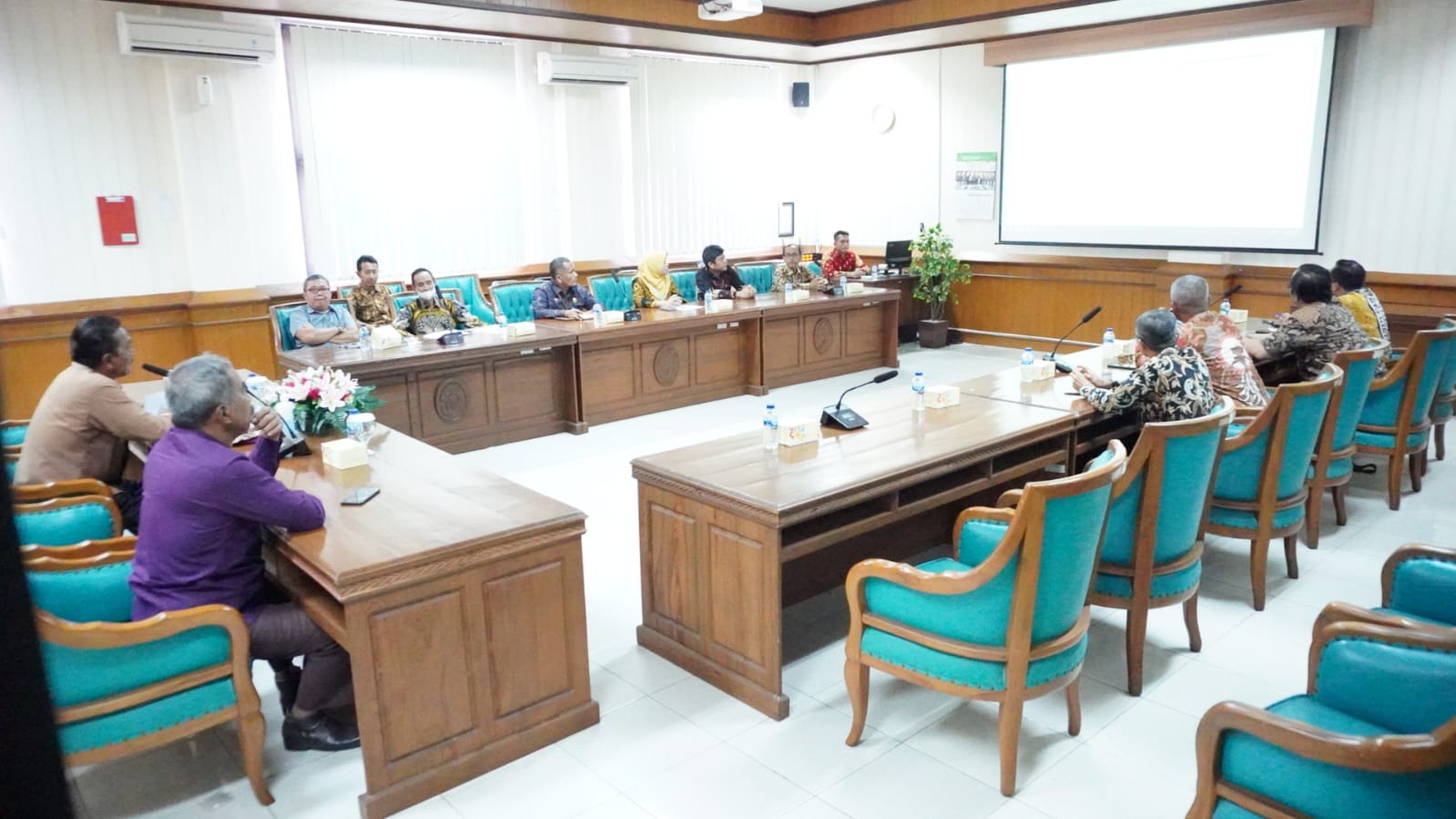 Pengadilan Negeri Yogyakarta Menghadiri Rapat Koordinasi Persiapan Pelaksanaan Bakti Sosial Air Bersih di Kabupaten Gunungkidul