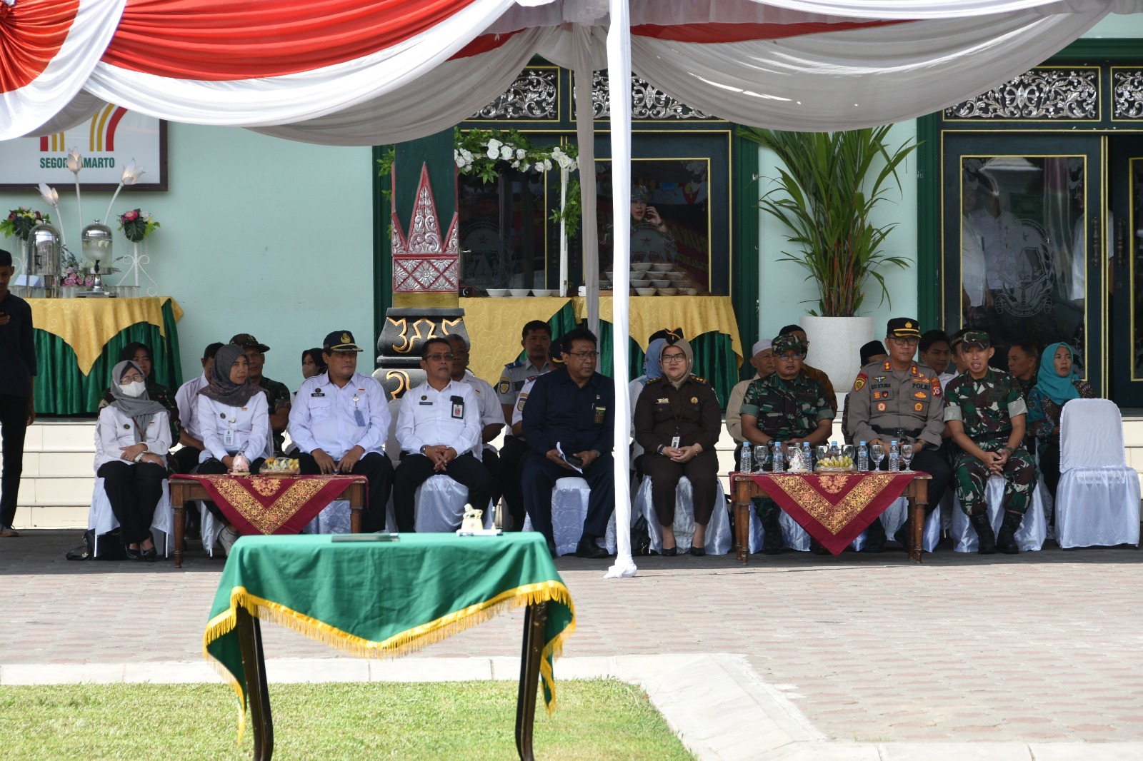 Panitera Muda Hukum Pengadilan Negeri Yogyakarta Menghadiri Upacara Pembukaan TMMD Sengkuyung Tahap III Tahun 2023