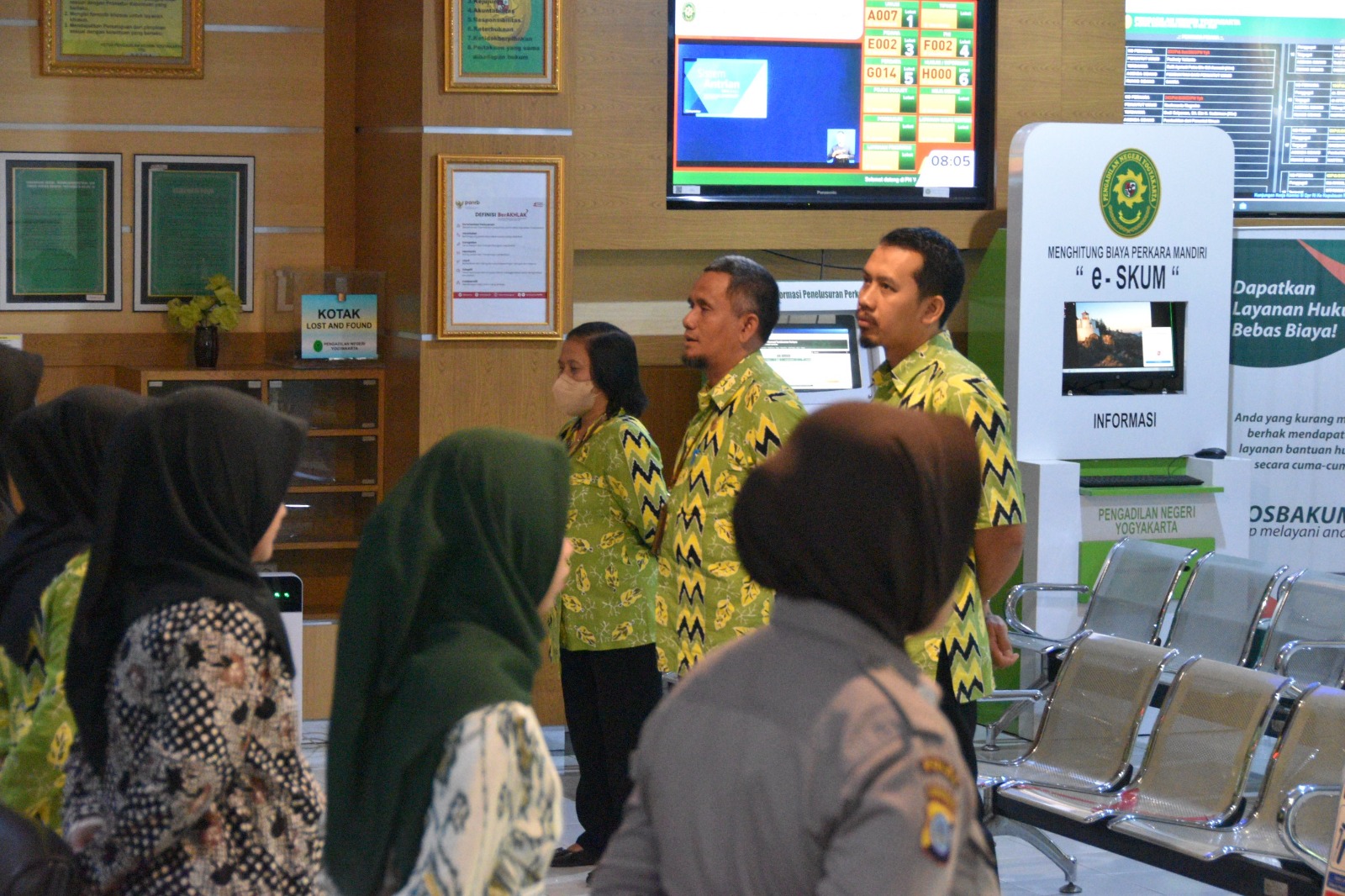 Apel Pagi Rutin Petugas PTSP 19 Oktober 2023
