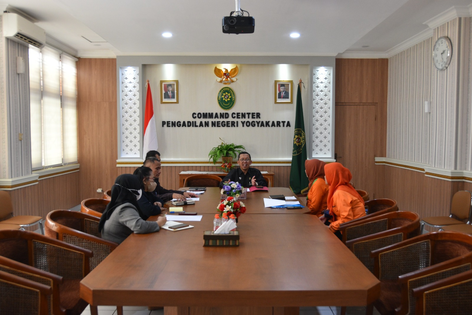 Kunjungan Kerja PT POS Indonesia ke Pengadilan Negeri Yogyakarta