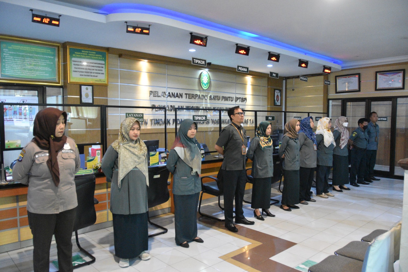 Apel Pagi Rutin Petugas PTSP 8 November 2023