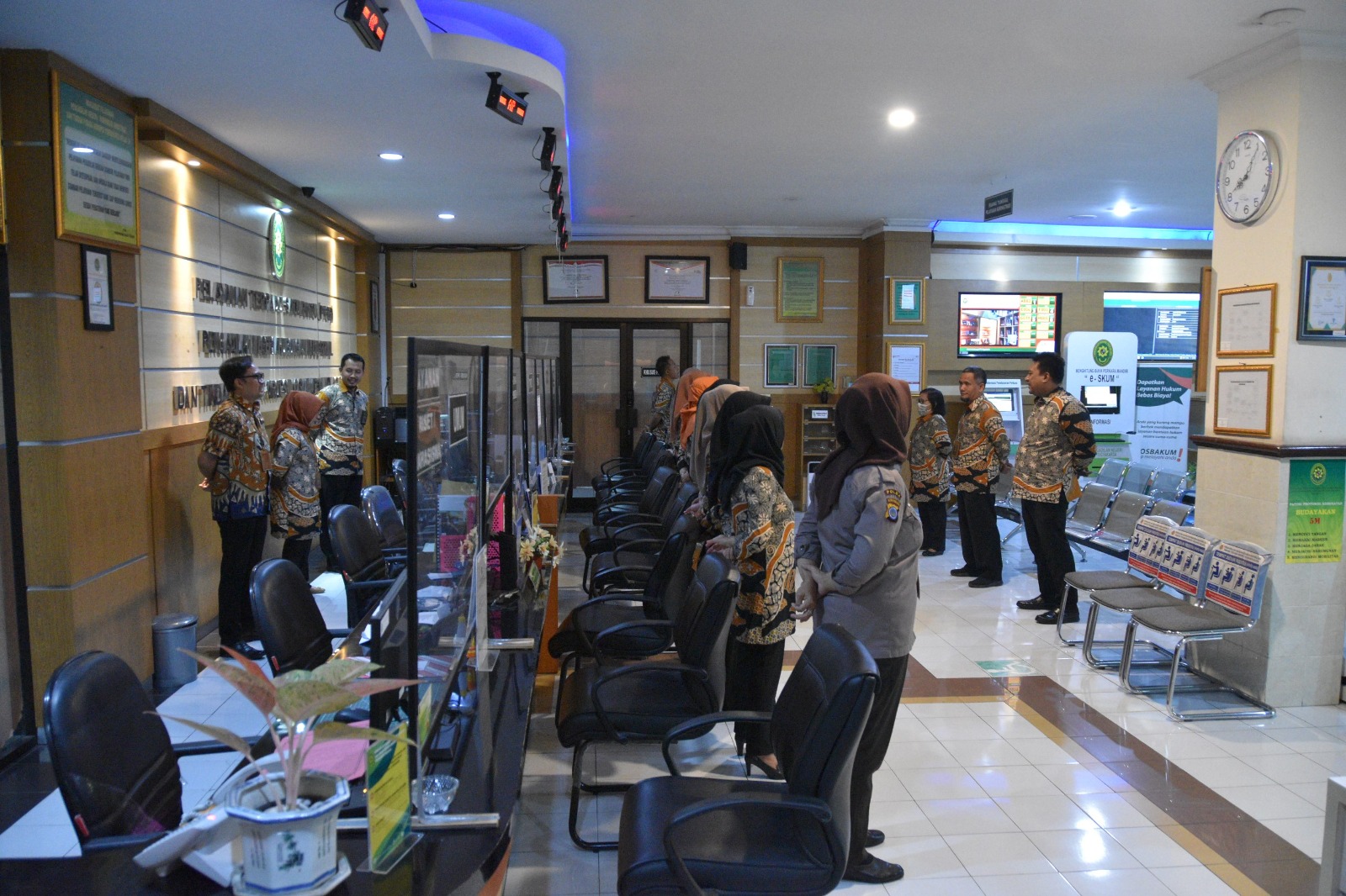 Apel Pagi Rutin Petugas PTSP 9 November 2023