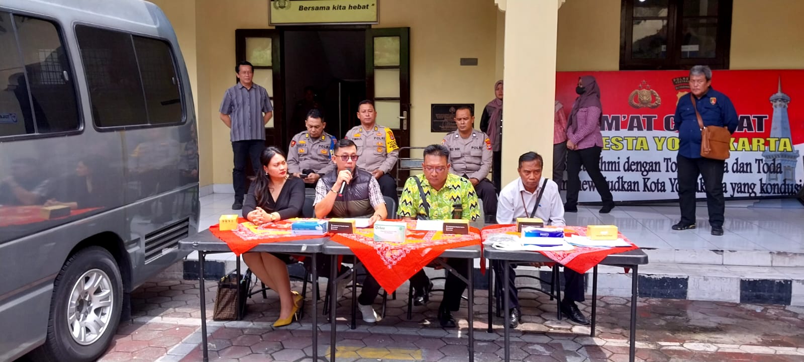 Panitera Muda Hukum Pengadilan Negeri Yogyakarta Menghadiri Pemusnahan Barang Sitaan Narkotika
