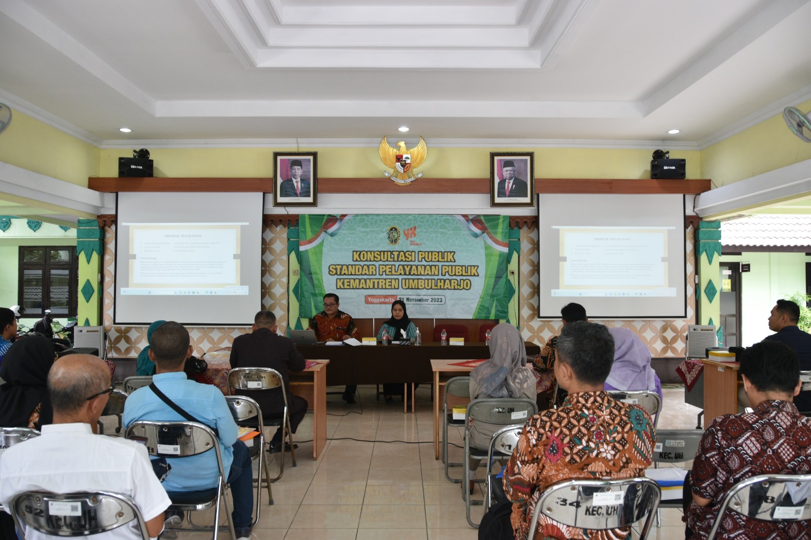 Sekretaris Pengadilan Negeri Yogyakarta Menghadiri Konsultasi Publik Standar Pelayanan Publik Kemantren Umbulharjo