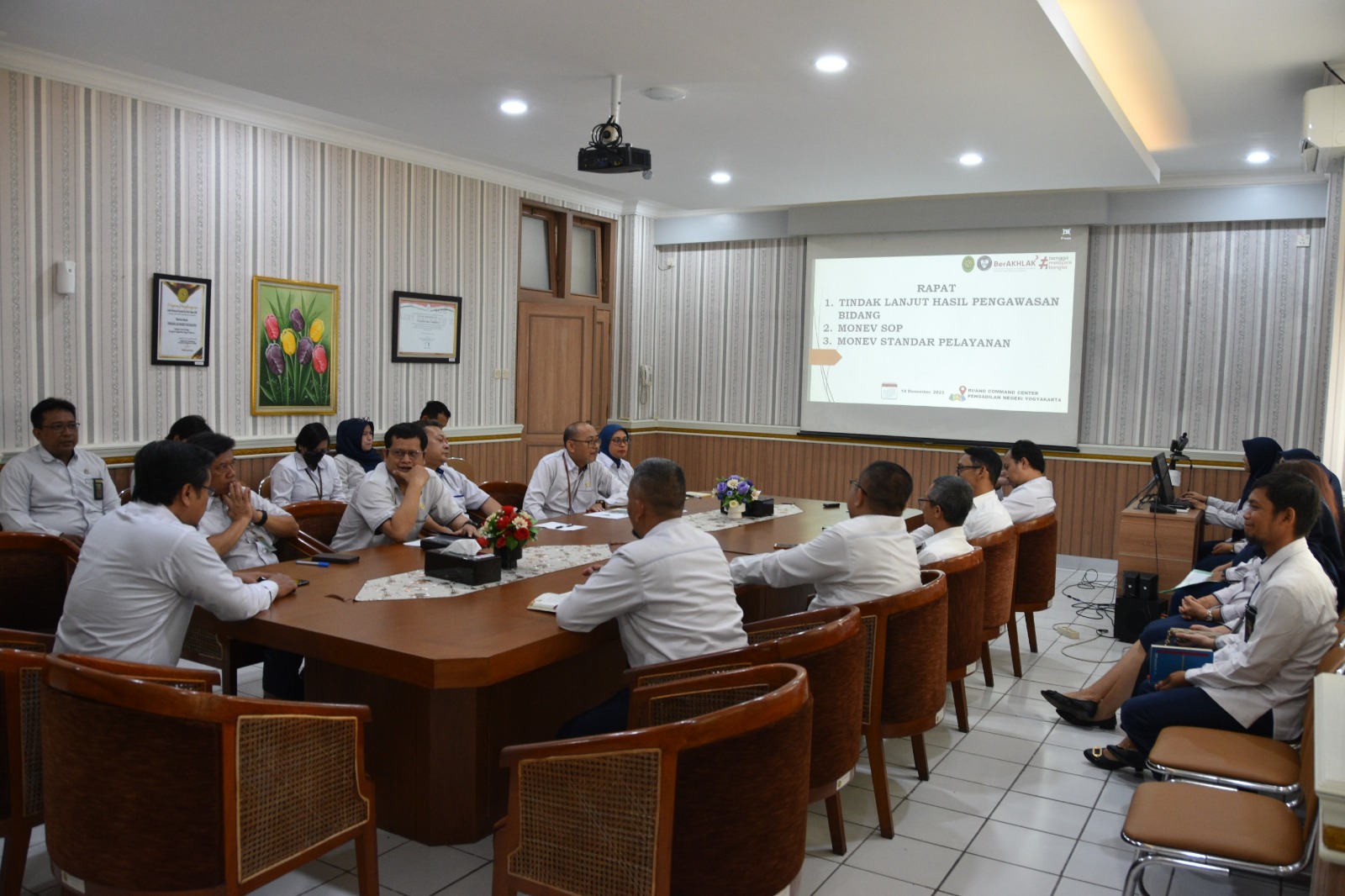 Rapat Monev TLHP Bidang, SOP dan Standar Pelayanan Pengadilan Negeri Yogyakarta