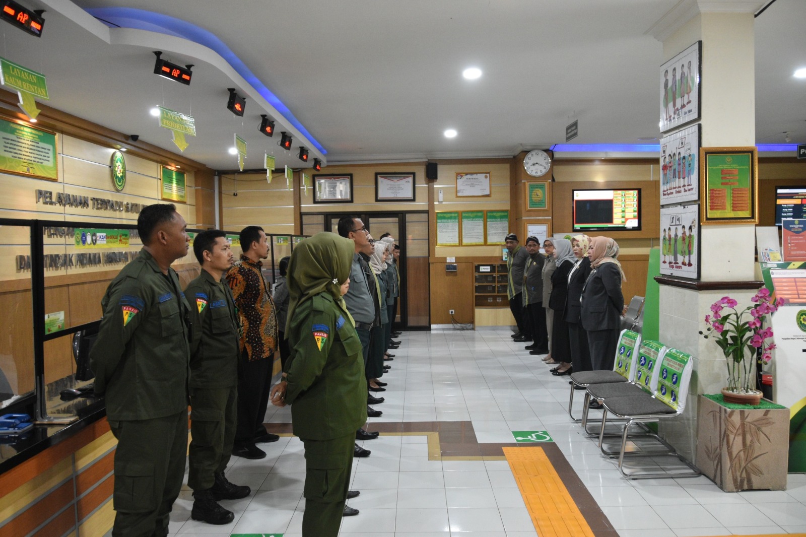 Apel Pagi Rutin Petugas PTSP 7 Maret 2024