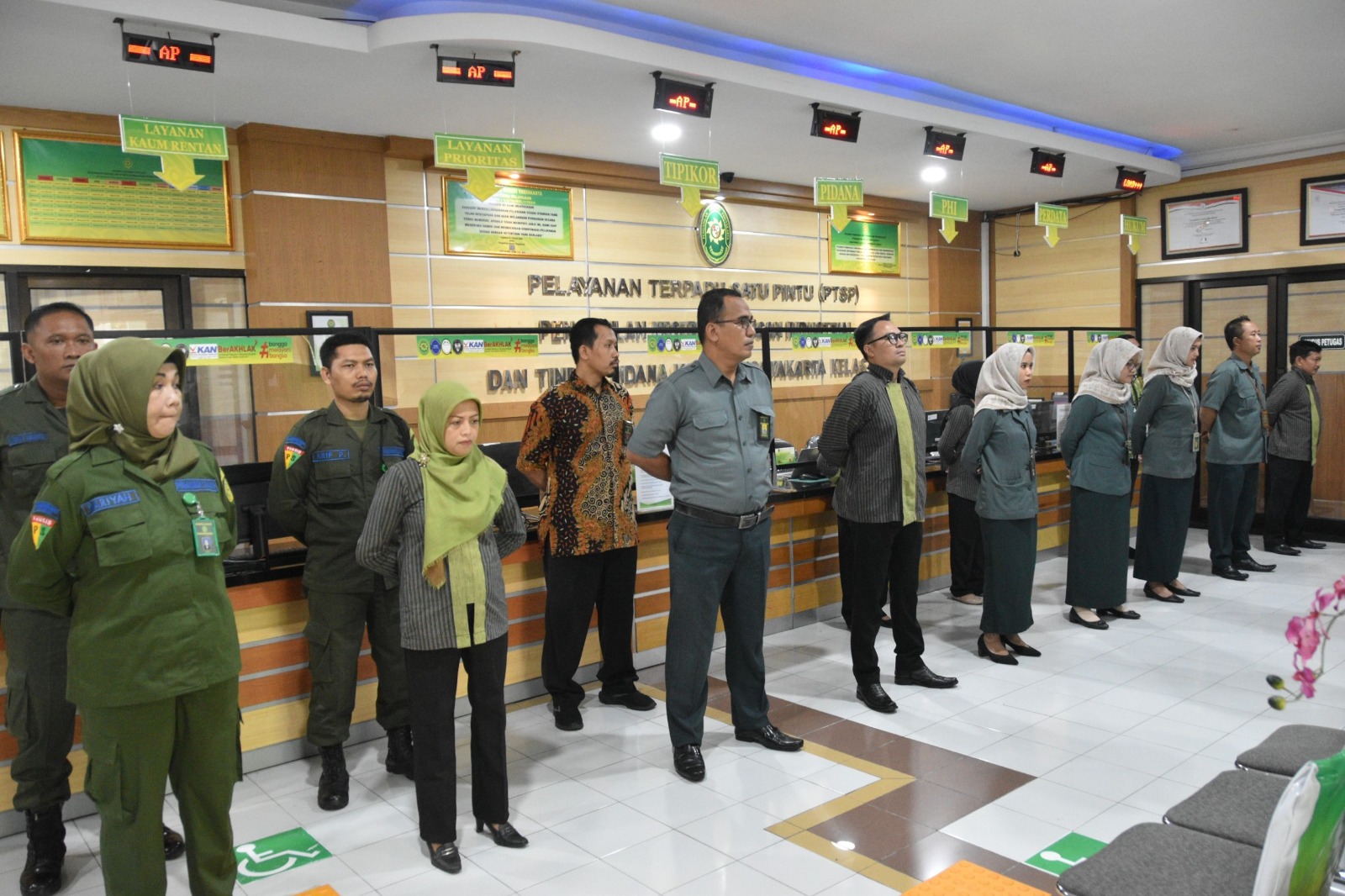 Apel Pagi Rutin Petugas PTSP 7 Maret 2024