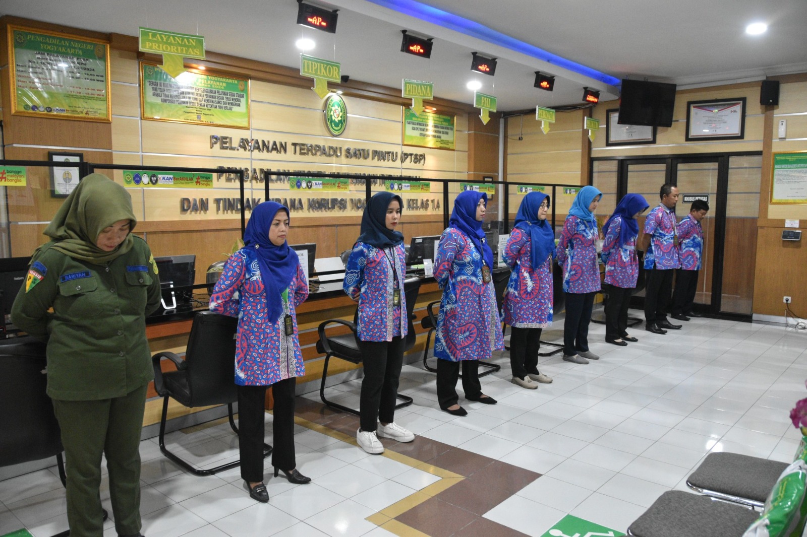 Apel Pagi Rutin Petugas PTSP 14 Maret 2024