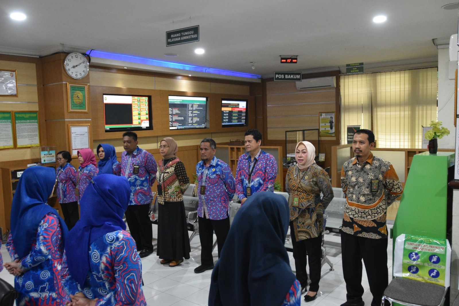 Apel Pagi Rutin Petugas PTSP 14 Maret 2024