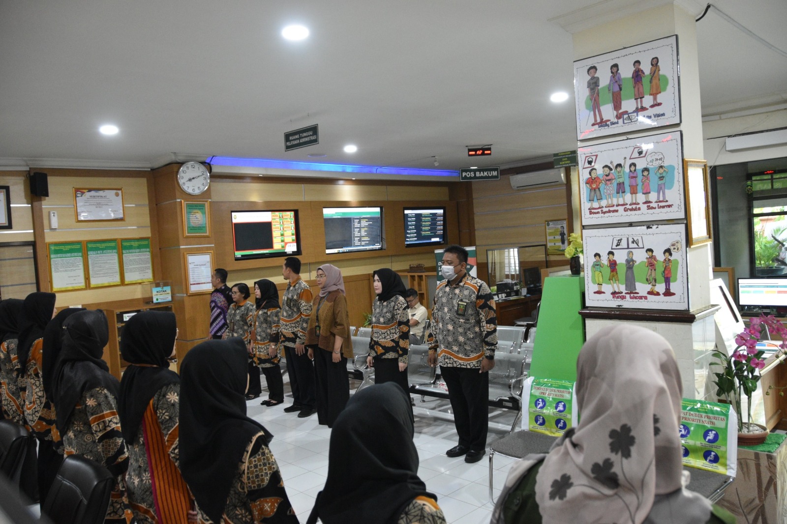 Apel Pagi Rutin Petugas PTSP 21 Maret 2024