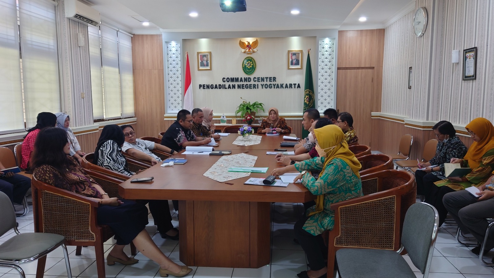 Rapat TLHP Pengawasan Bidang dan Rapat Monev Kedisiplinan Pengadilan Negeri Yogyakarta