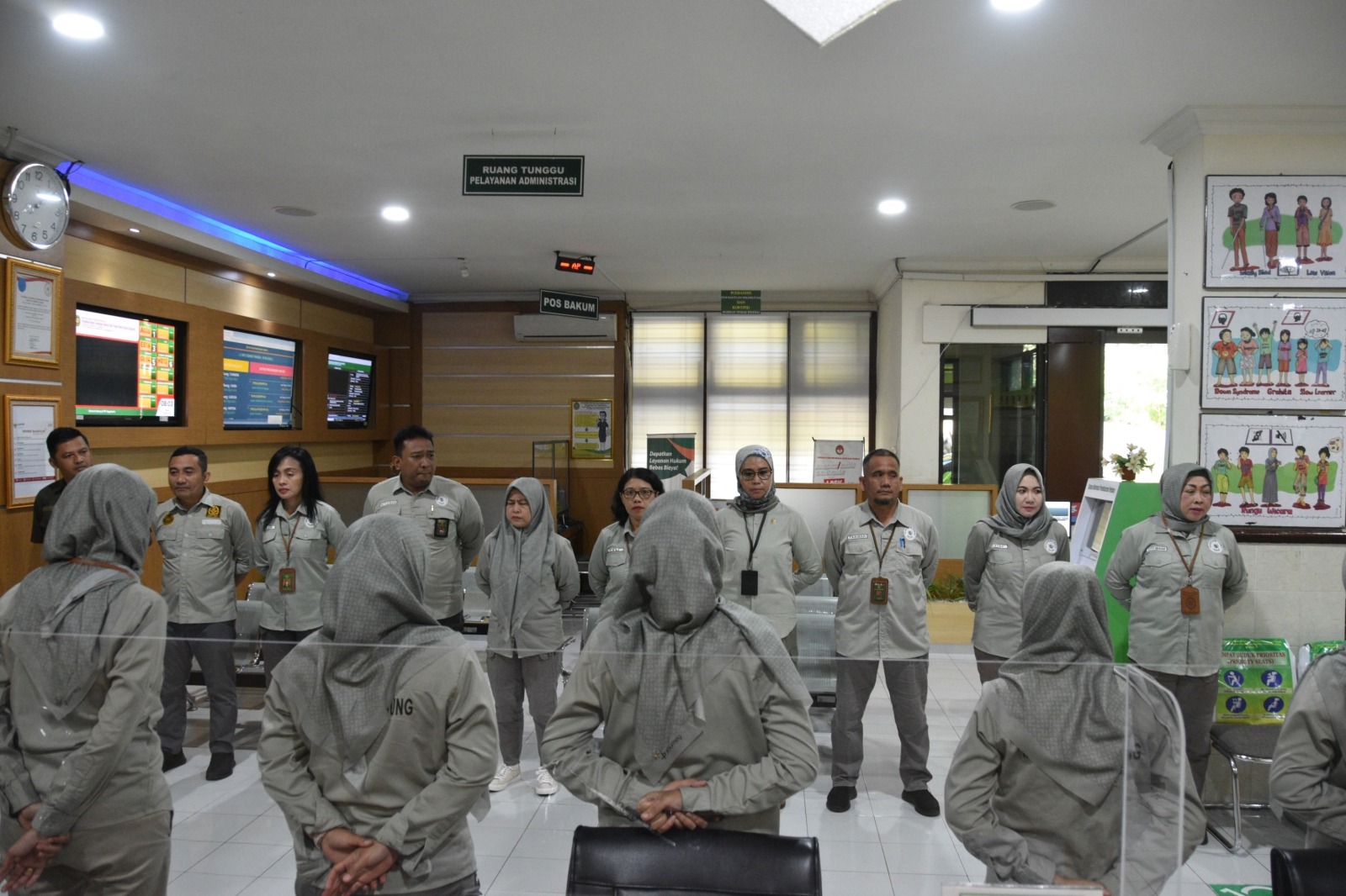Apel Pagi Rutin Petugas PTSP 5 Juni 2024