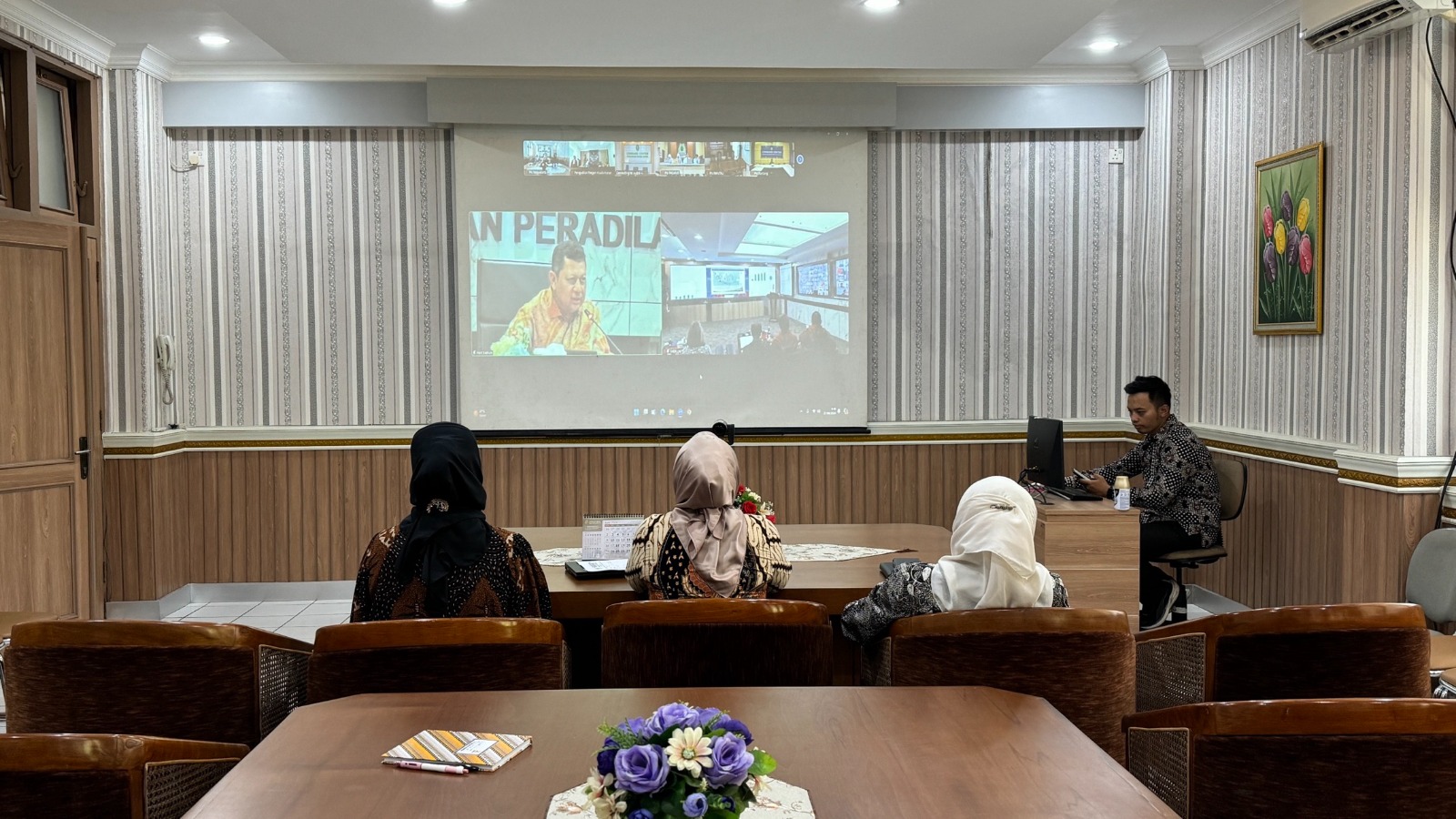 Pengadilan Negeri Yogyakarta Mengikuti Rapat Kerja bersama Ditjen Badilum Mahkamah Agung dan FCFCOA