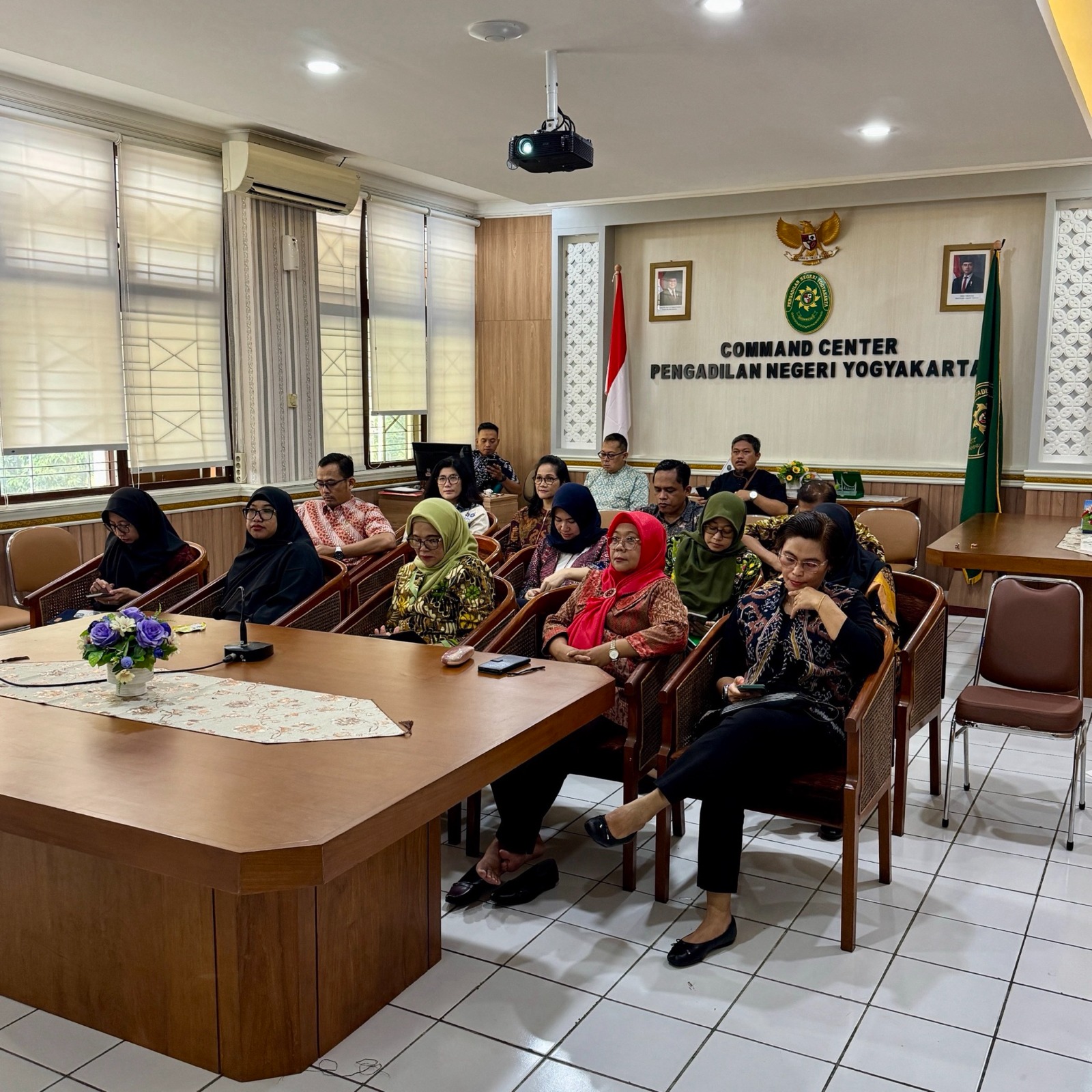 Pengadilan Negeri Yogyakarta Mengikuti Dialog Yudisial bersama Ditjen Badilum dan FCFCOA