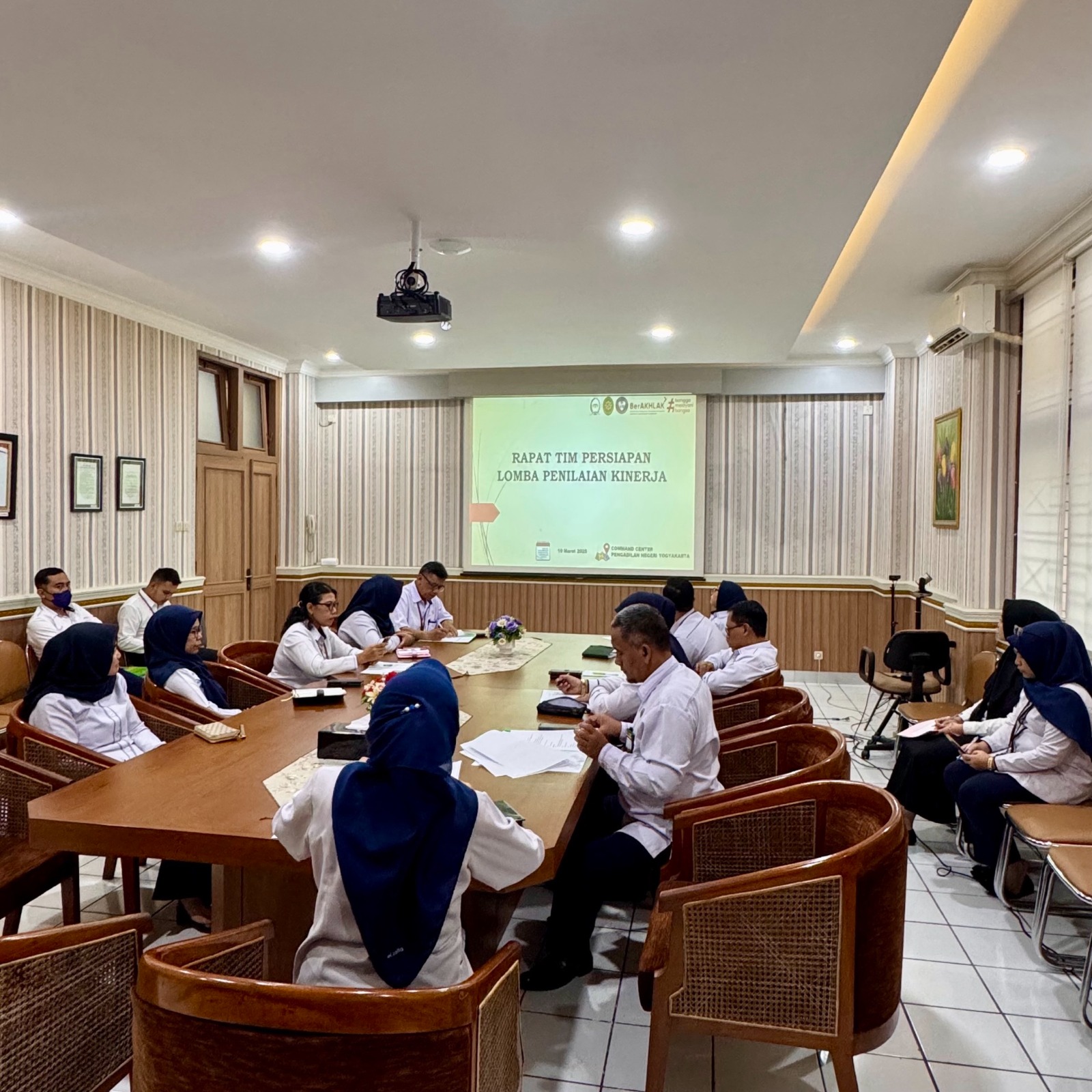 Rapat Koordinasi Tim Persiapan Lomba Penilaian Kinerja Tahun 2025 Pengadilan Negeri Yogyakarta
