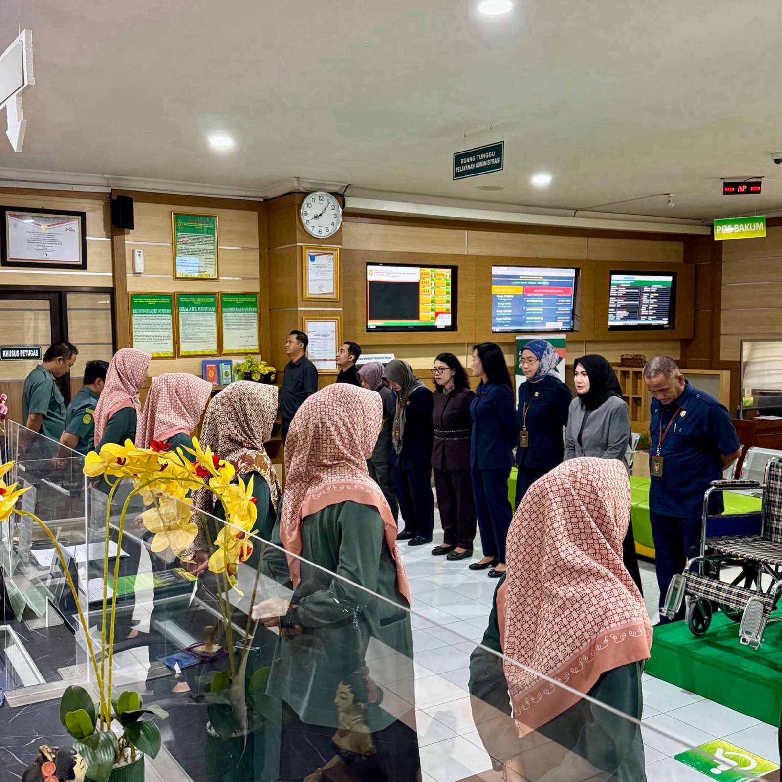 Apel Pagi Rutin Petugas PTSP 18 Maret 2025