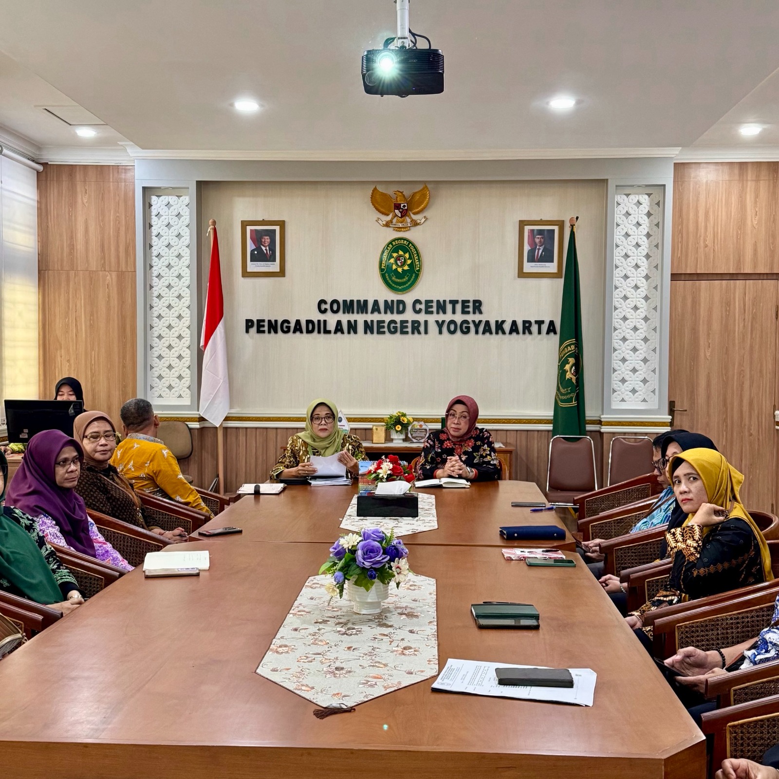 Rapat Monev Kedisiplinan dan TLHP Pengawasan Bidang Bulan Februari 2025