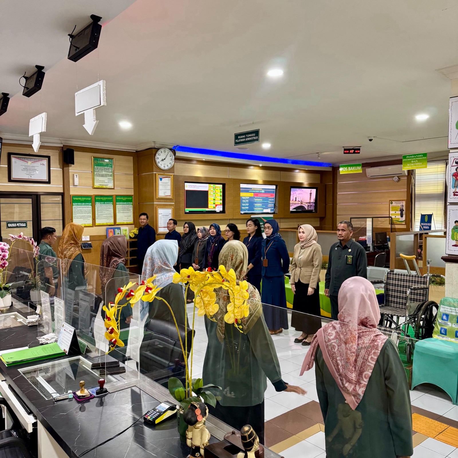 Apel Pagi Rutin Petugas PTSP 25 Maret 2025