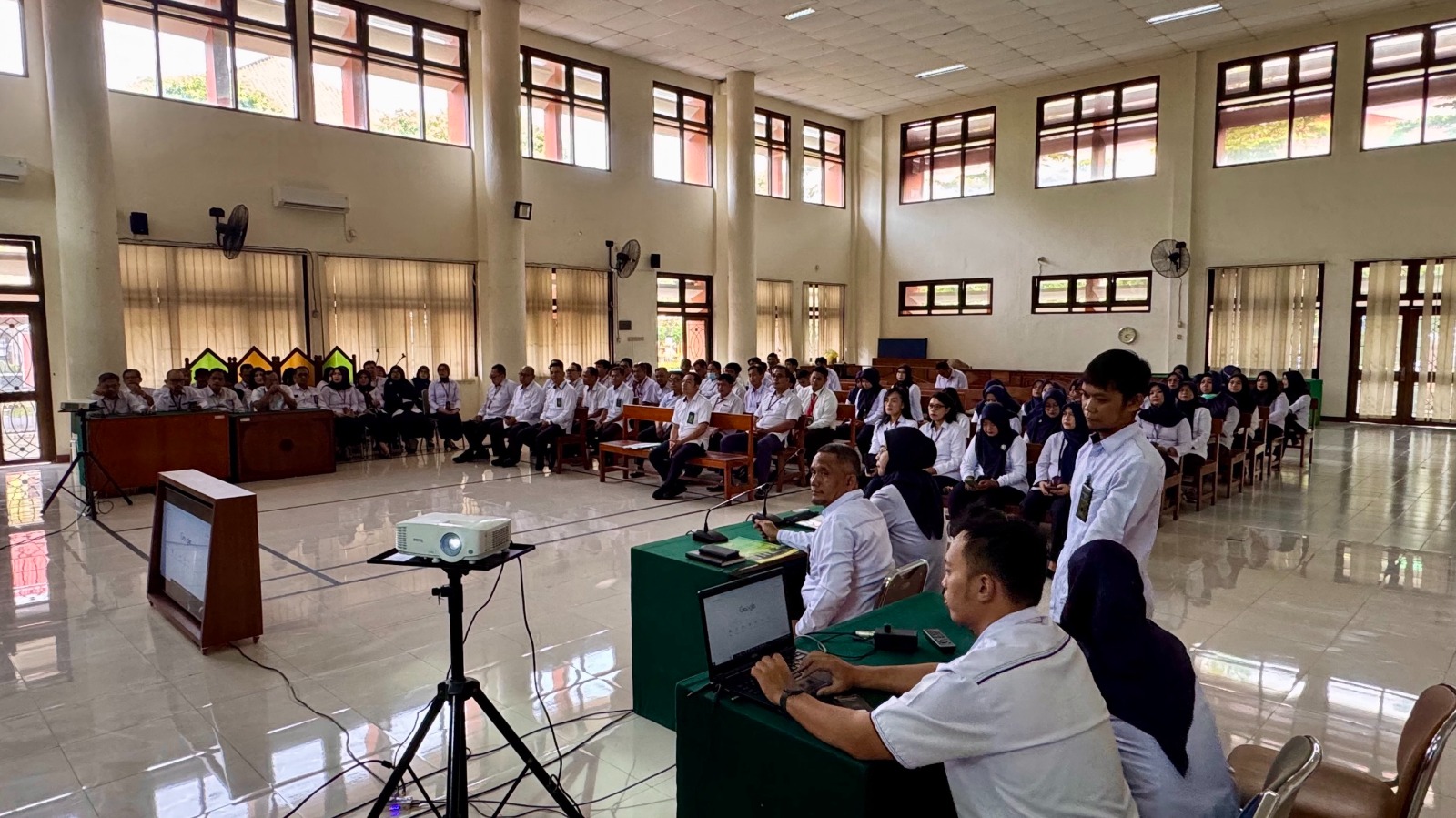 Rapat Pembinaan dan Monev Kinerja Pengadilan Negeri Yogyakarta Bulan Februari 2025