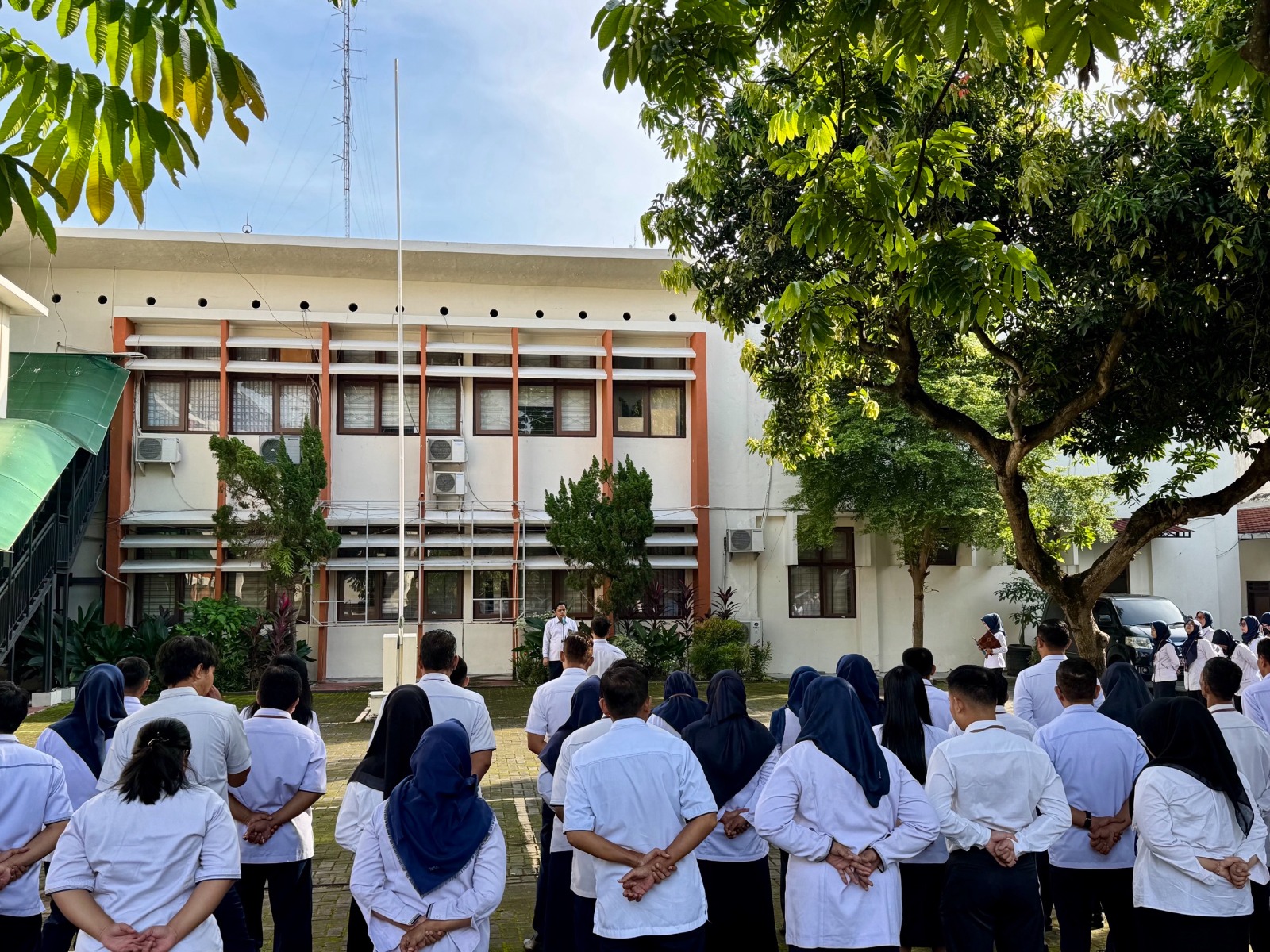 Apel Pagi Rutin 21 April 2025