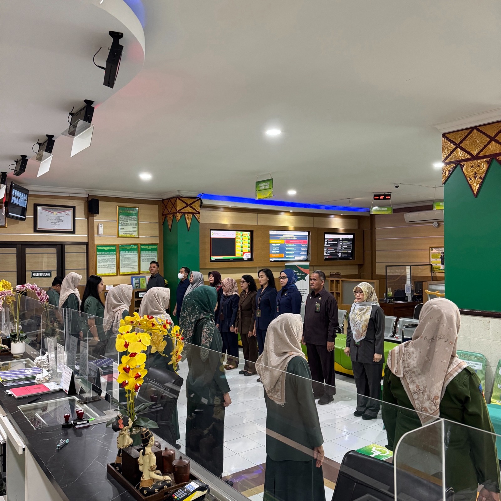 Apel Pagi Rutin Petugas PTSP 3 Juni 2025