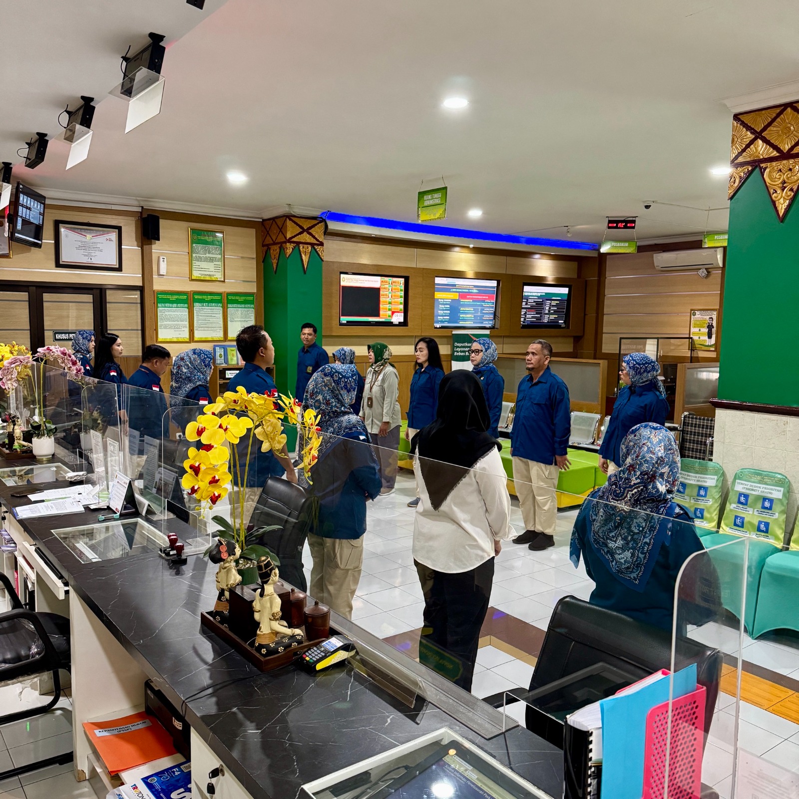 Apel Pagi Rutin Petugas PTSP 18 Juni 2025