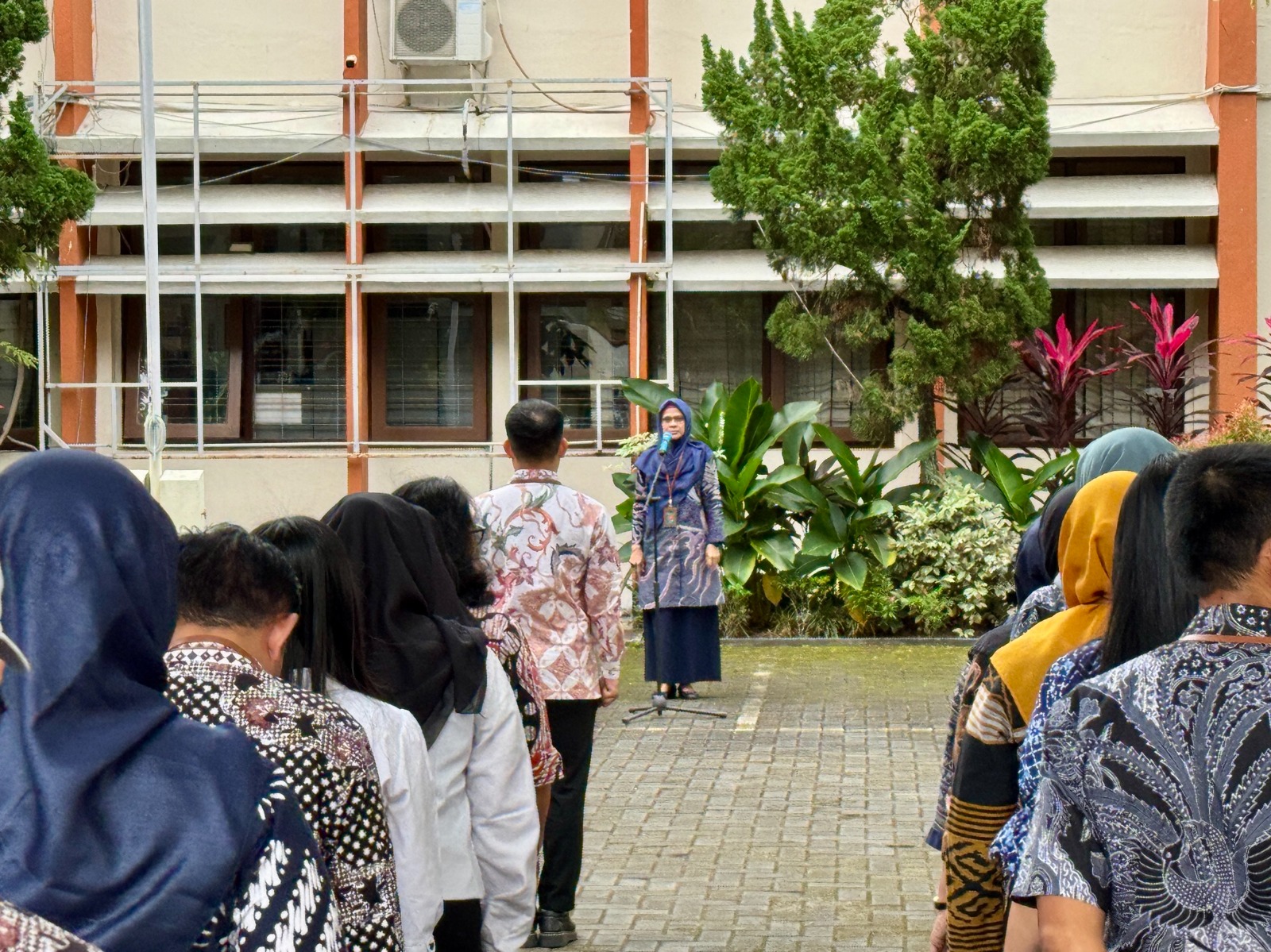 Apel Jumat Sore 8 Agustus 2025 Pengadilan Negeri Yogyakarta Apel Jumat Sore 8 Agustus 2025 Pengadilan Negeri Yogyakarta