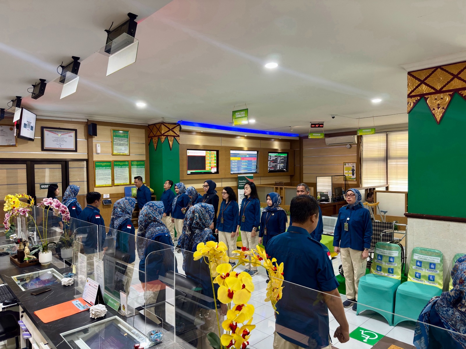 Apel Pagi Rutin Petugas PTSP 13 Agustus 2025