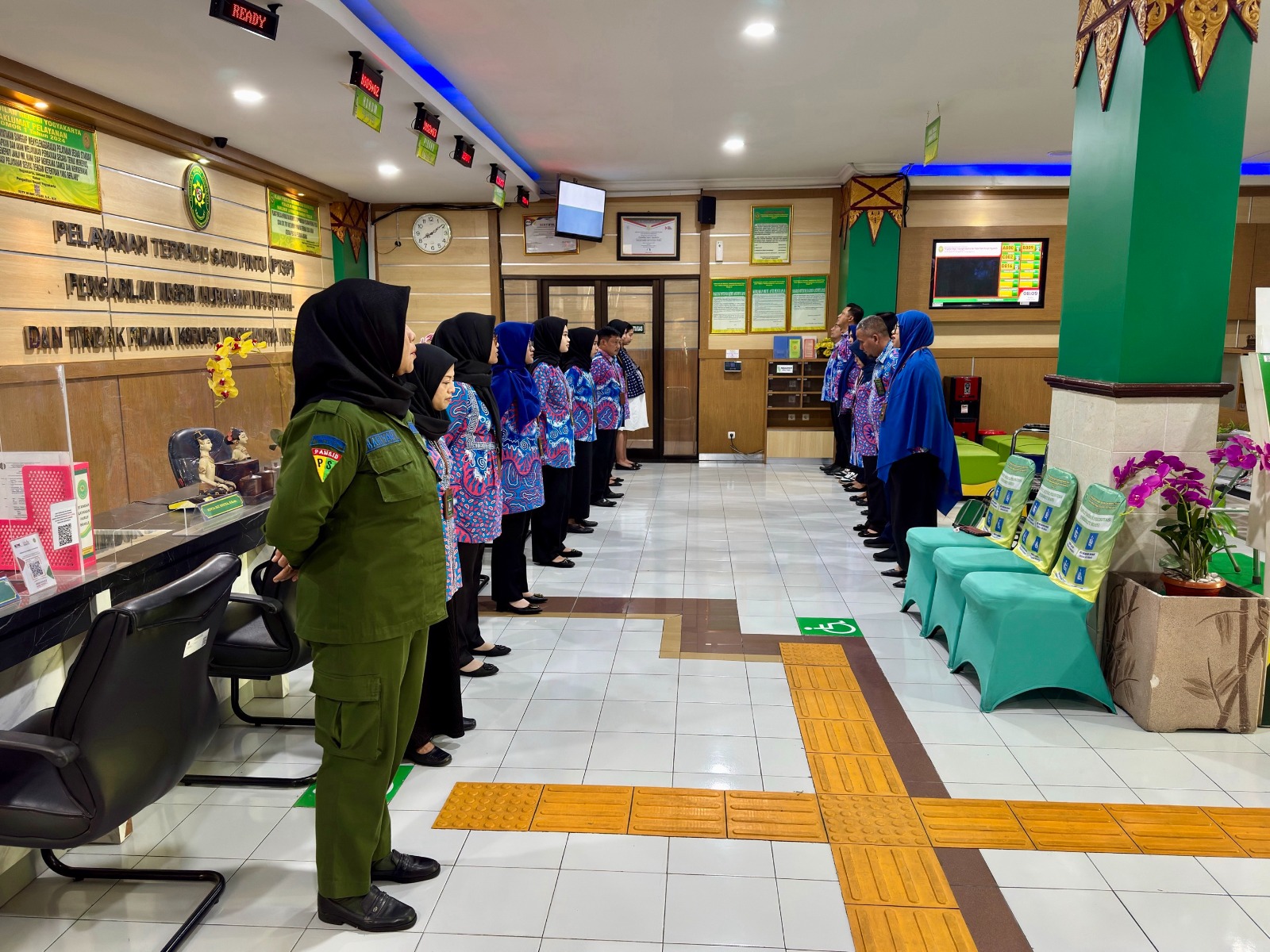 Apel Pagi Rutin Petugas PTSP 21 Agustus 2025