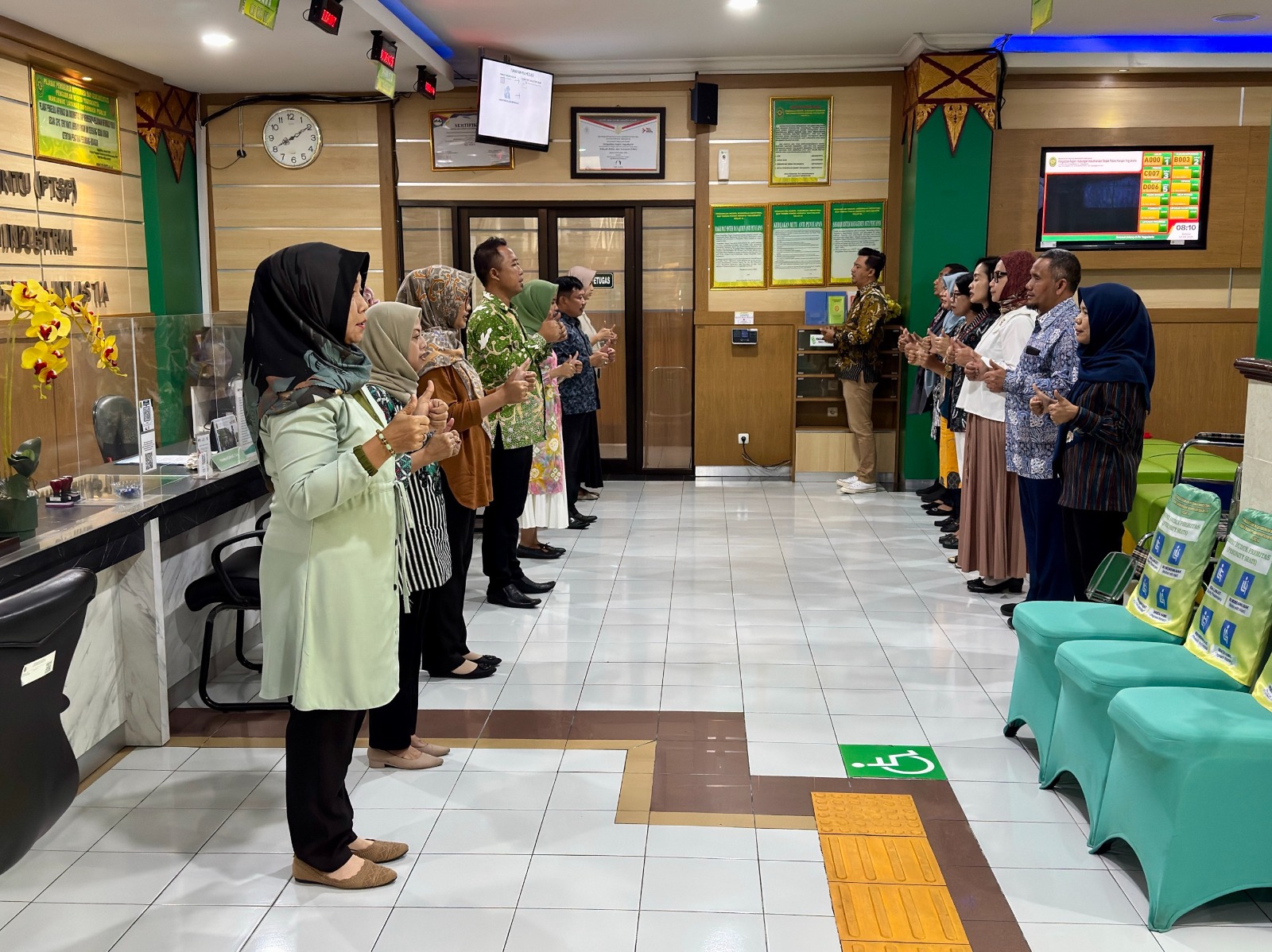 Apel Pagi Rutin Petugas PTSP 2 September 2025