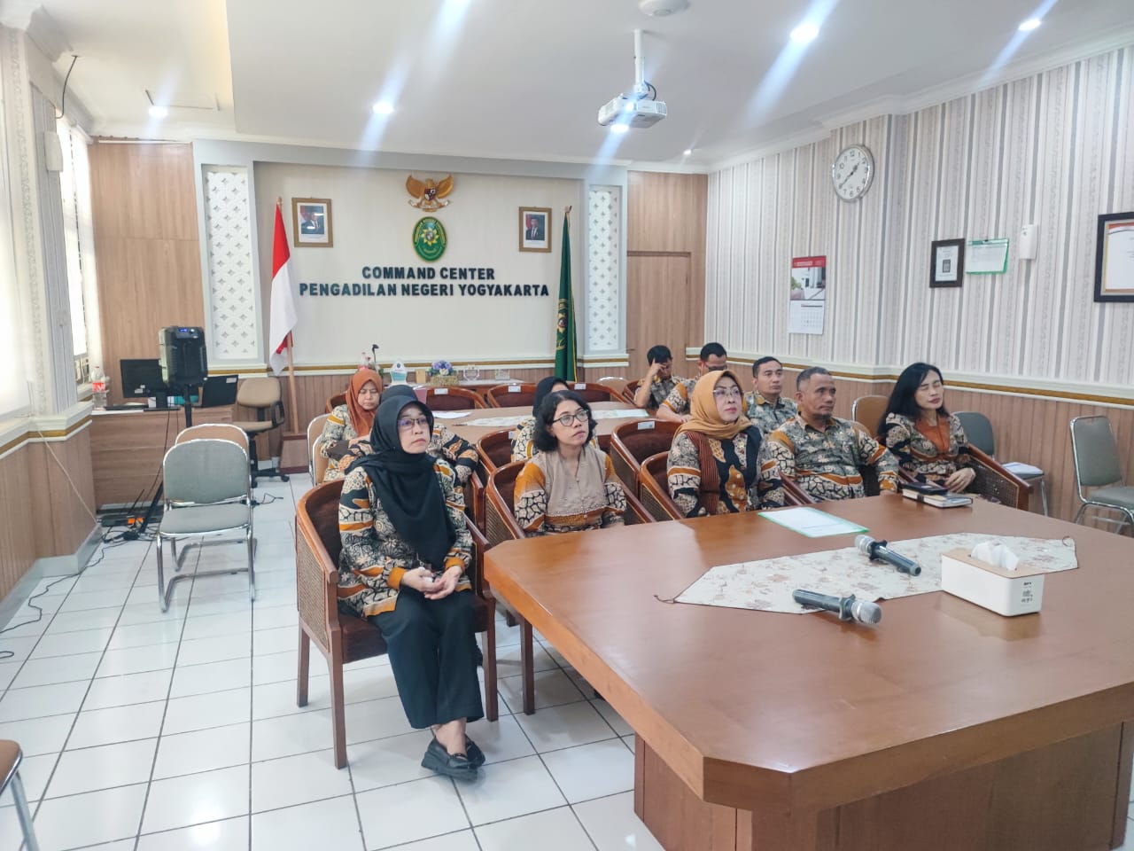 Pengadilan Negeri Yogyakarta Mengikuti Diskusi Perlindungan Hak Perempuan dan Anak serta Perkembangan Sistem Online Filing/e-Court Pengadilan Negeri Yogyakarta Mengikuti Diskusi Perlindungan Hak Perempuan dan Anak serta Perkembangan Sistem Online Filing/e-Court