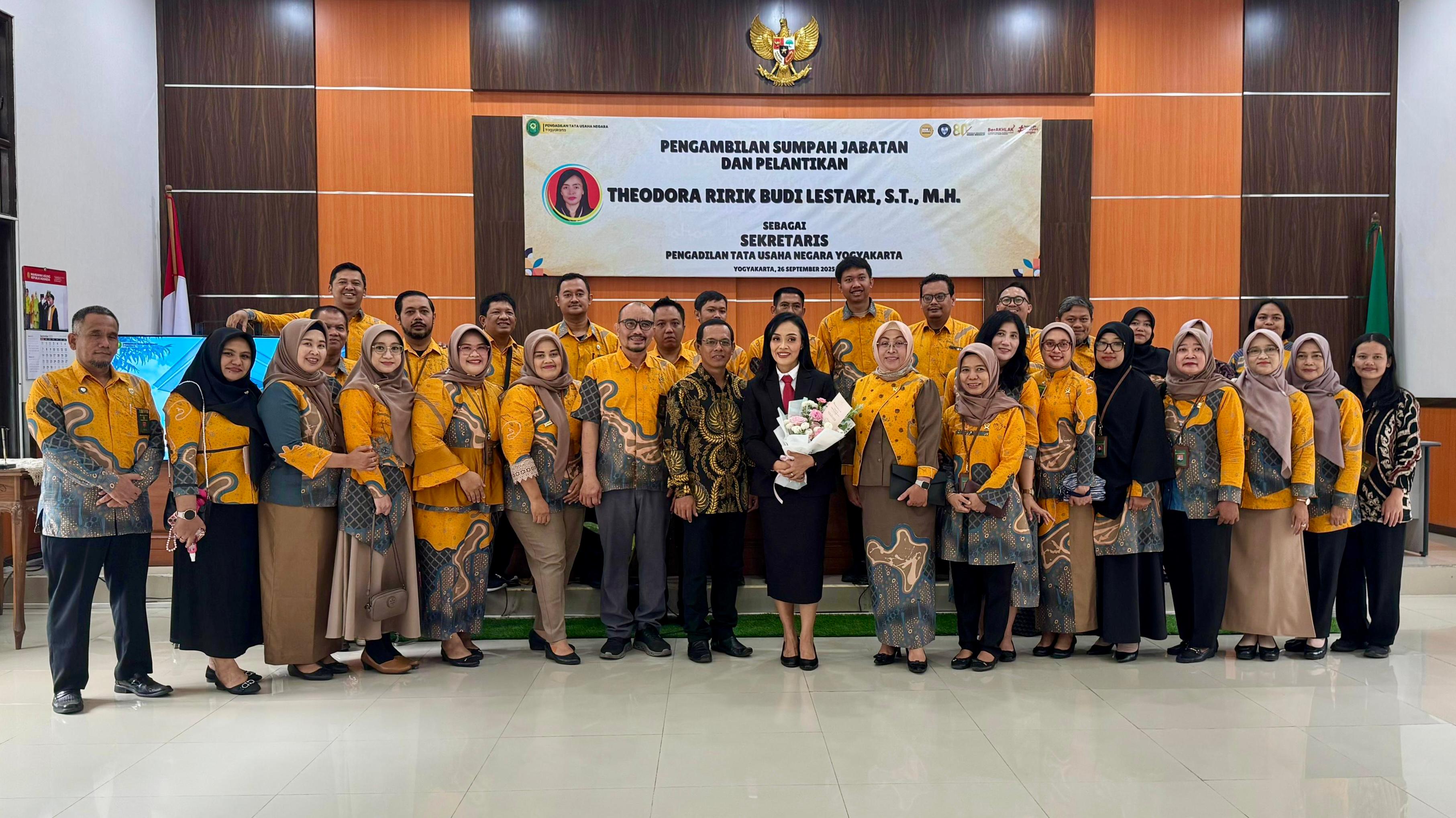 Pengadilan Negeri Yogyakarta Menghadiri Pengambilan Sumpah Jabatan dan Pelantikan Sekretaris Pengadilan Tata Usaha Negara Yogyakarta