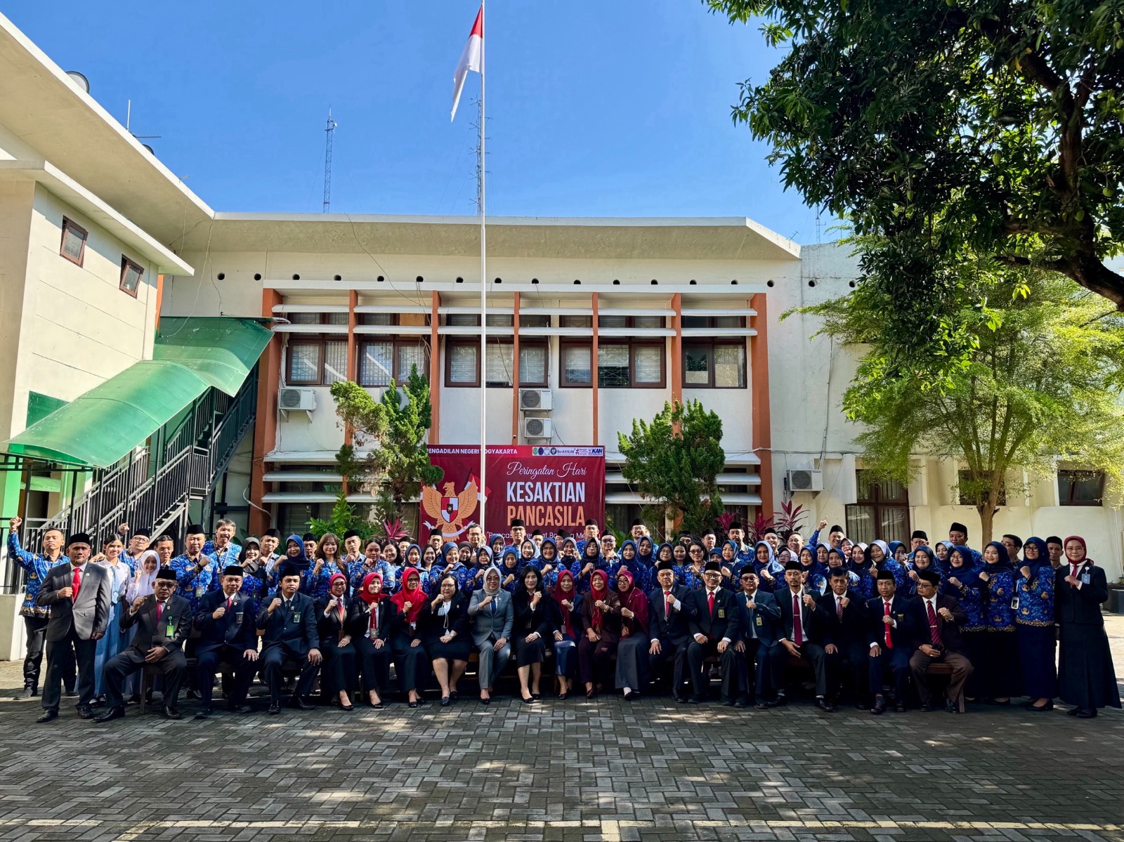 Pengadilan Negeri Yogyakarta Melaksanakan Upacara Peringatan Hari Kesaktian Pancasila Tahun 2025