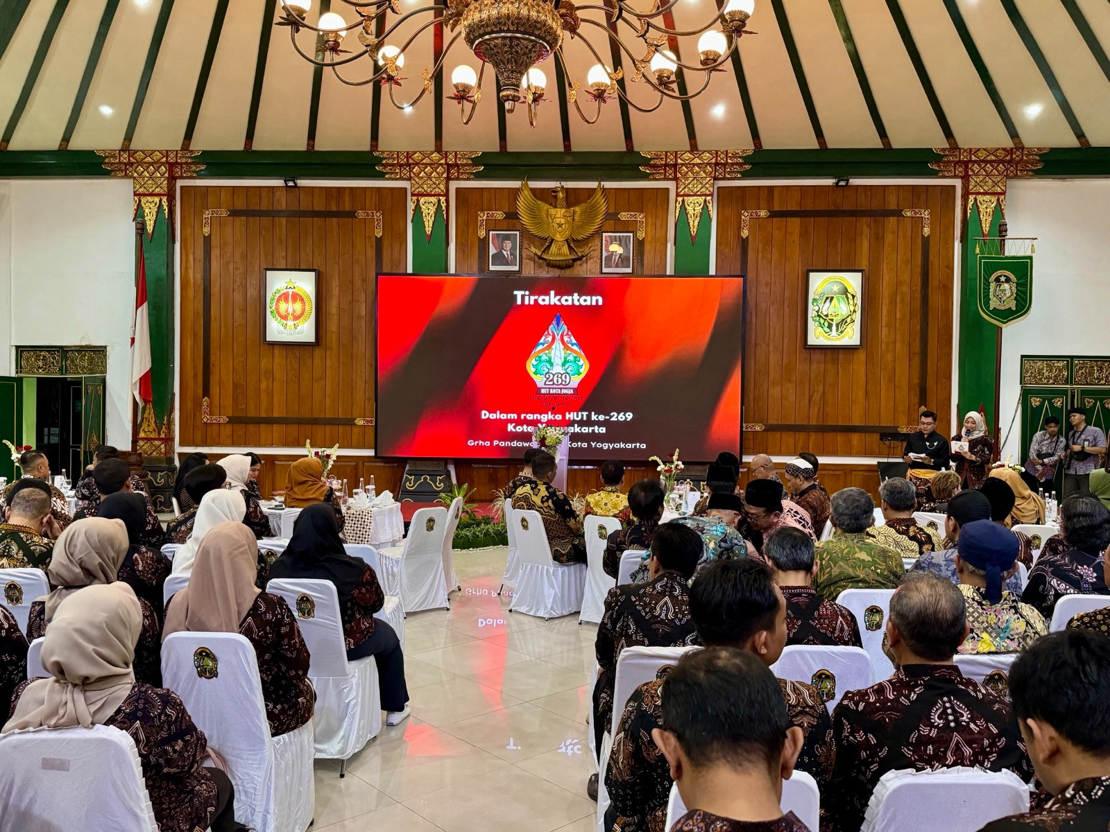Ketua Pengadilan Negeri Yogyakarta Menghadiri Tirakatan HUT ke-269 Kota Yogyakarta Ketua Pengadilan Negeri Yogyakarta Menghadiri Tirakatan HUT ke-269 Kota Yogyakarta