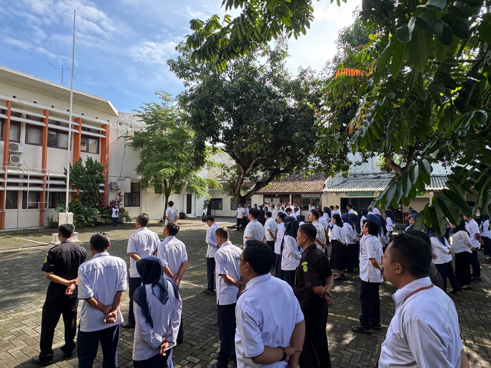 Apel Pagi Rutin 3 November 2025