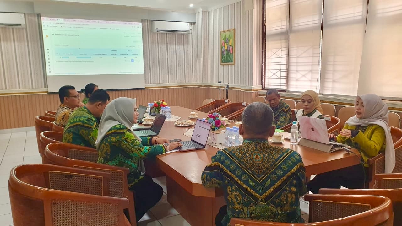 Pembinaan Kesekretariatan atas Monitoring Capaian Kinerja Triwulan III TA 2025 di Pengadilan Negeri Yogyakarta