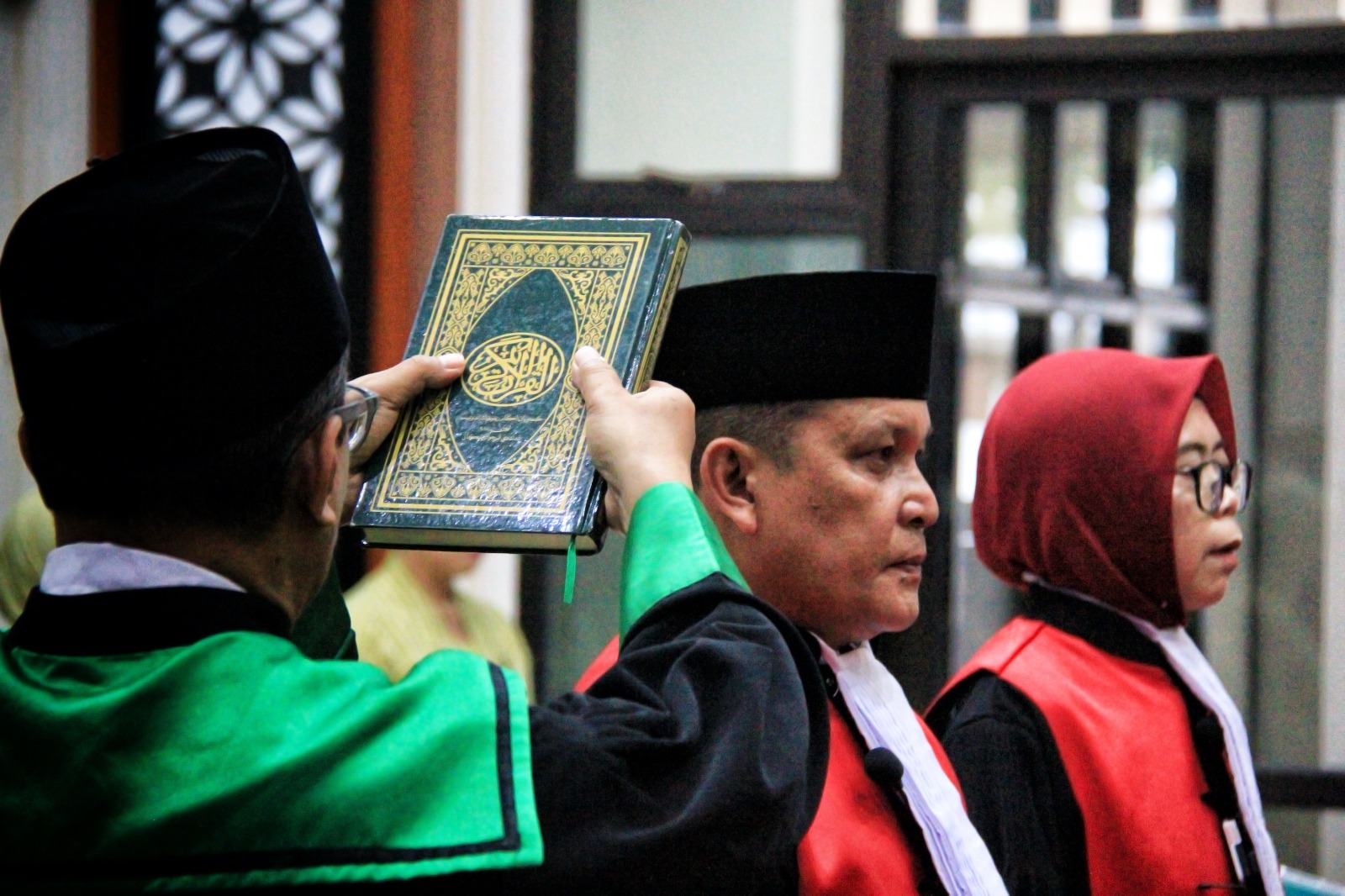 Pelantikan dan Pengambilan Sumpah Jabatan Ketua Pengadilan Negeri Yogyakarta Pelantikan dan Pengambilan Sumpah Jabatan Ketua Pengadilan Negeri Yogyakarta