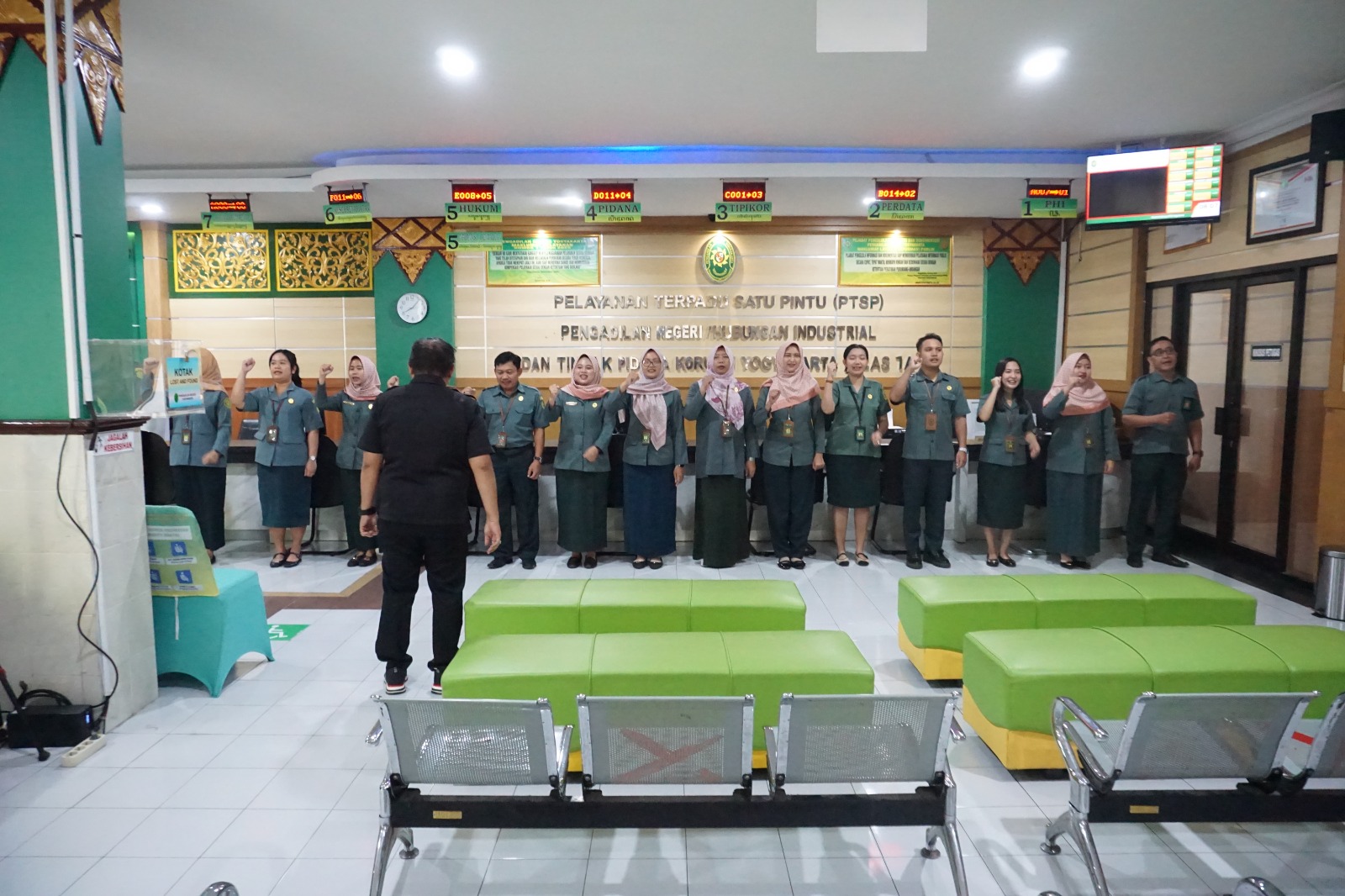 Apel Pagi Rutin Petugas PTSP 20 Januari 2026