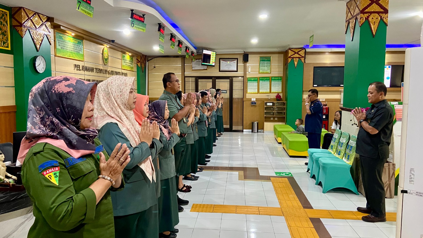 Apel Pagi Rutin Petugas PTSP 28 Januari 2026