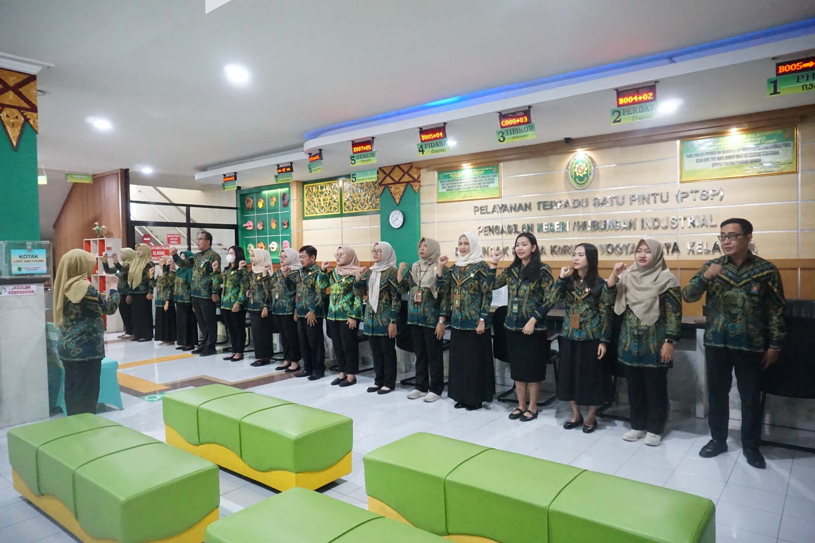 Apel Pagi Rutin Petugas PTSP 29 Januari 2026