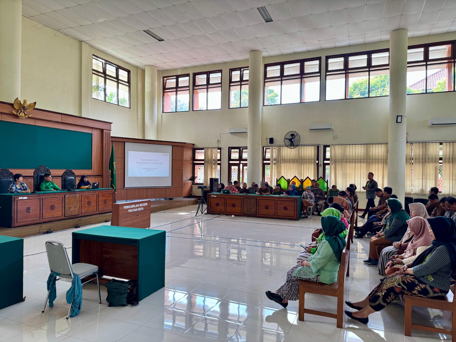 Pengadilan Negeri Yogyakarta Melaksanakan Sosialisasi Pelayananan Disabilitas bera