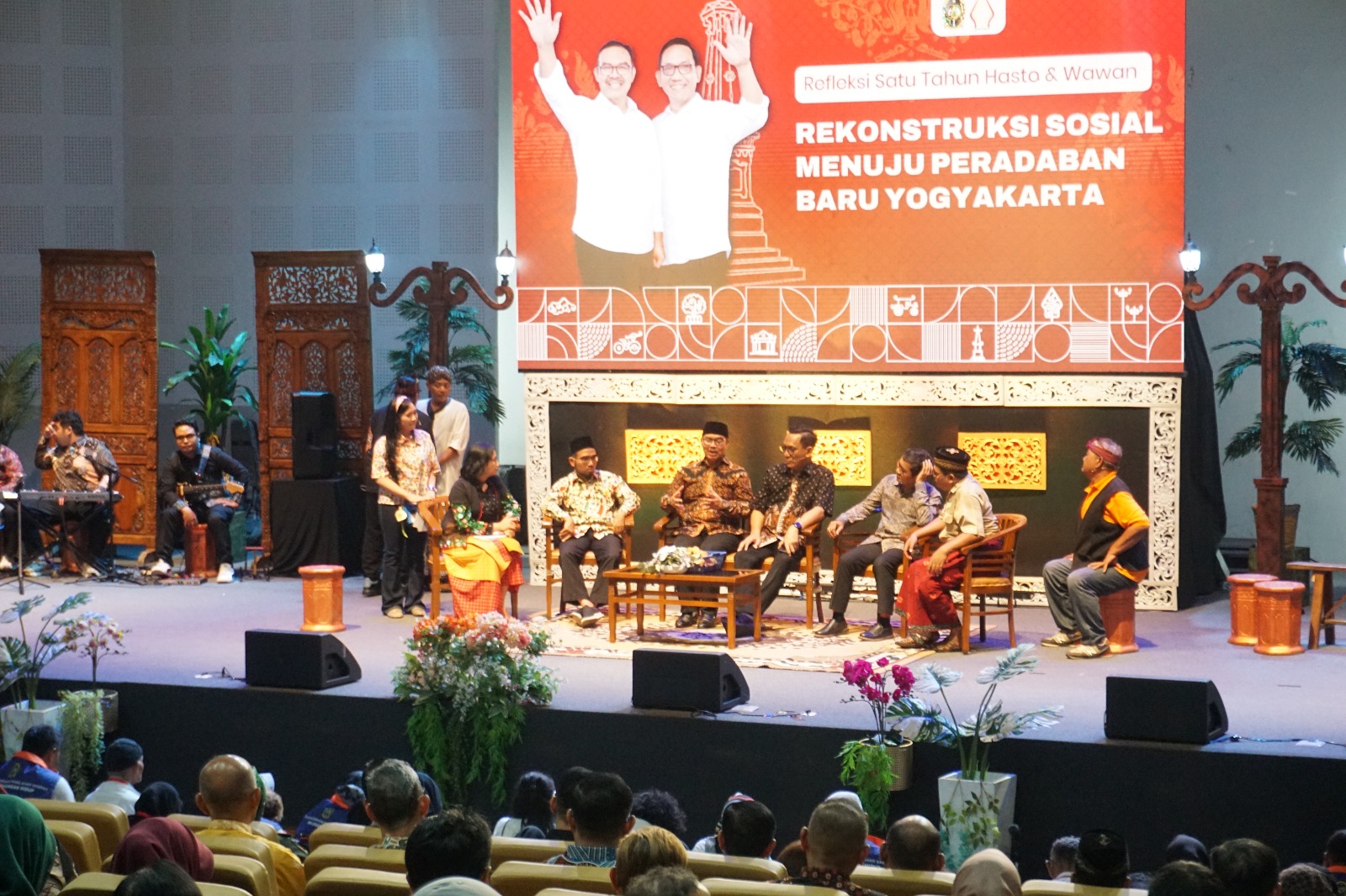 Hakim Pengadilan Negeri Yogyakarta Menghadiri Undangan Refleksi Satu Tahun Hasto-Wawan