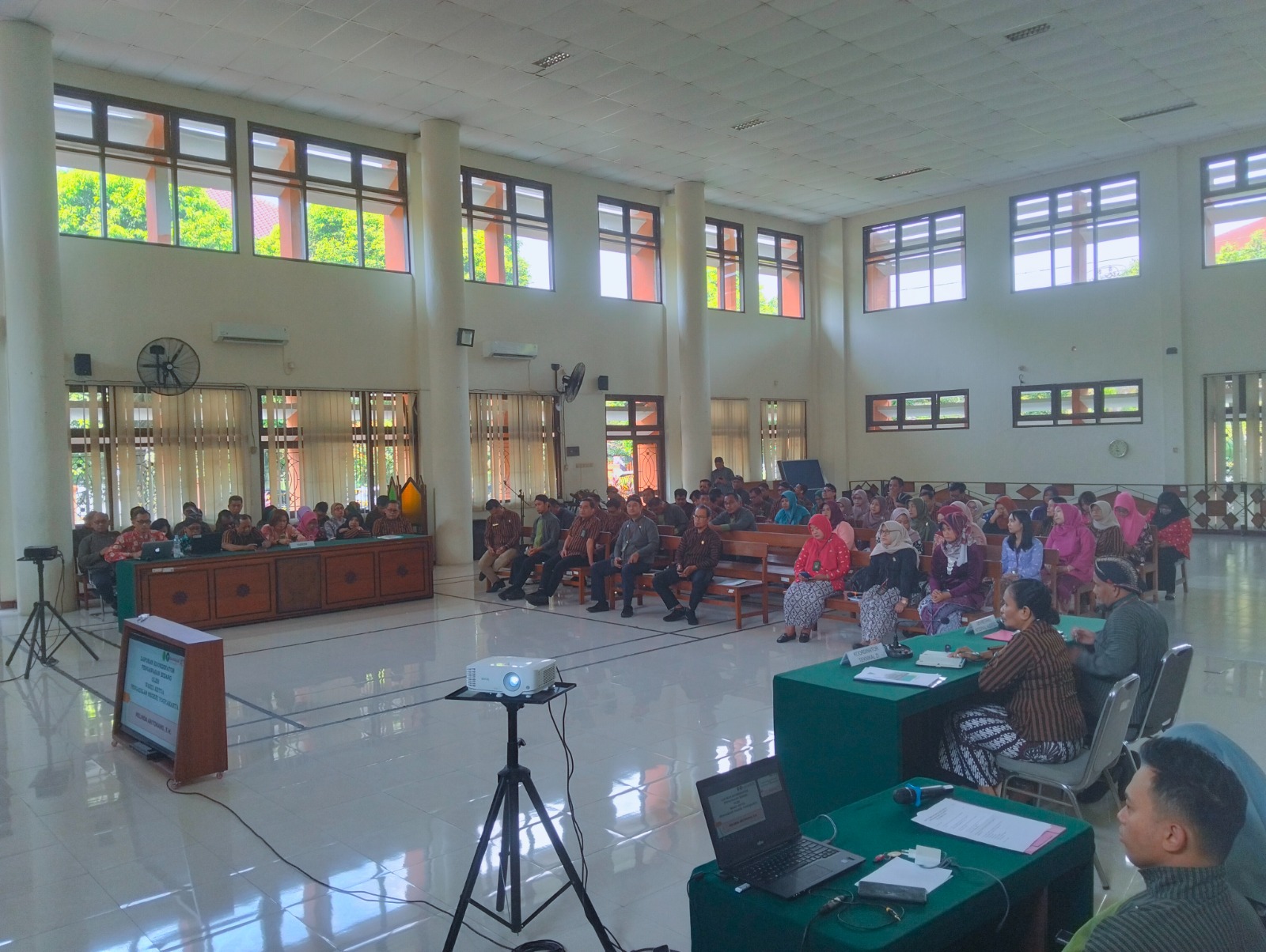 Pembinaan dan Rapat Evaluasi Kinerja Bulan Maret 2026 Pengadilan Negeri Yogyakarta 