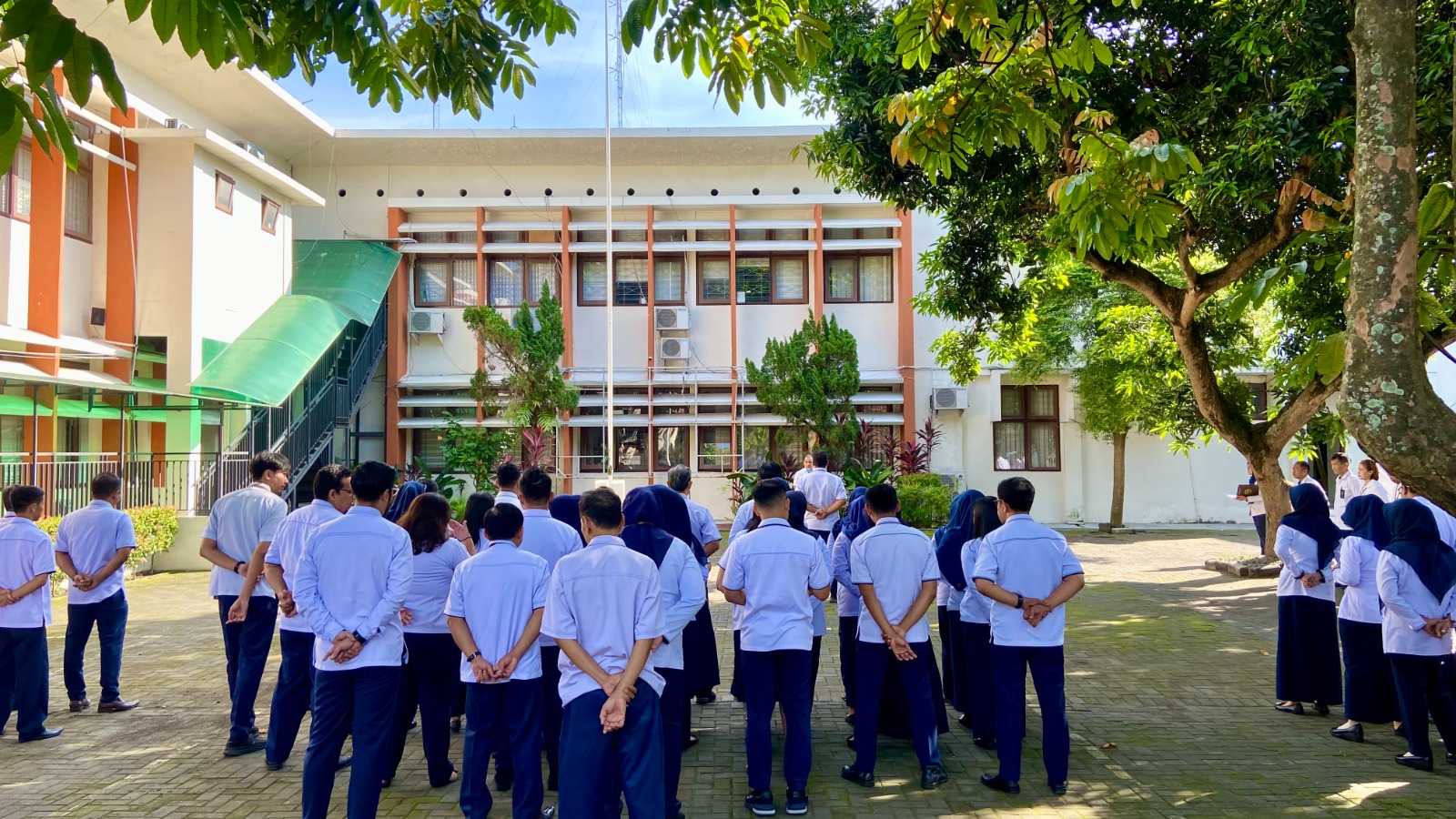 Apel Senin Pagi Rutin 20 April 2026 Apel Senin Pagi Rutin 20 April 2026