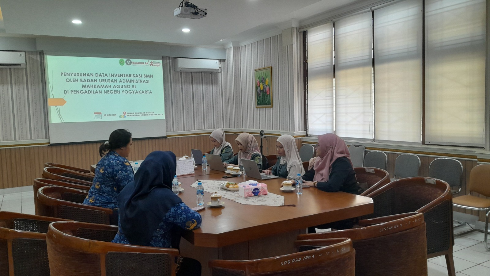 Penyusunan Data Inventarisasi BMN Pengadilan Negeri Yogyakarta oleh Badan Urusan Administrasi Hari Kedua