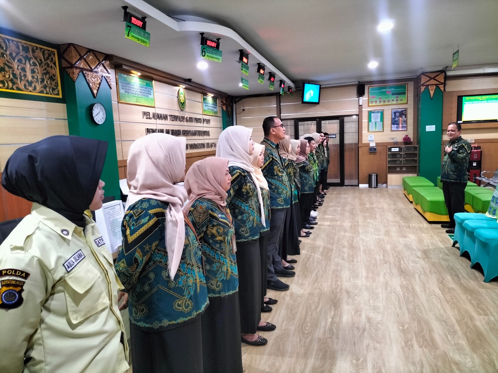 Apel Pagi Rutin Petugas PTSP 11 Juni 2026